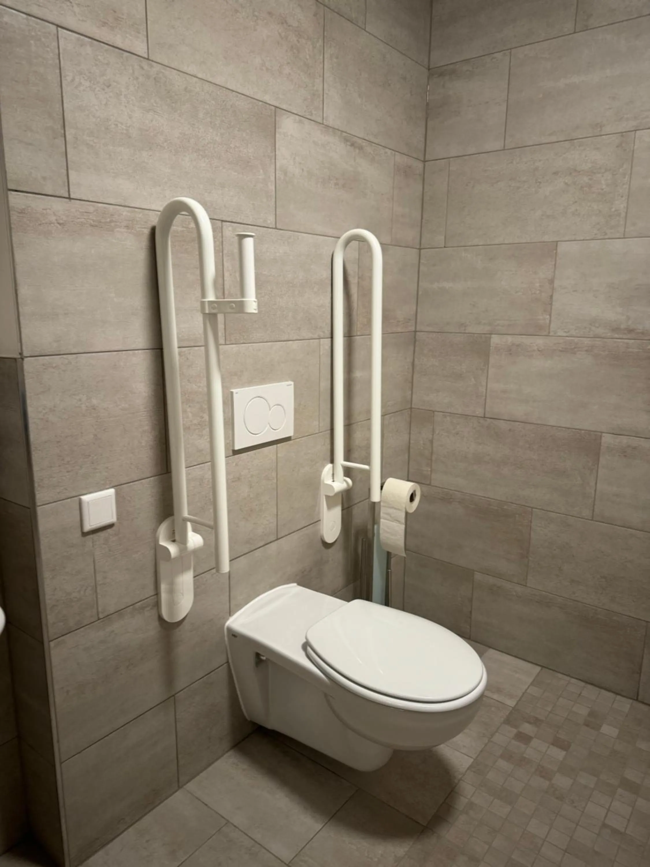 Bathroom in Fair n Square Hotel 24 Stunden Self-Check In