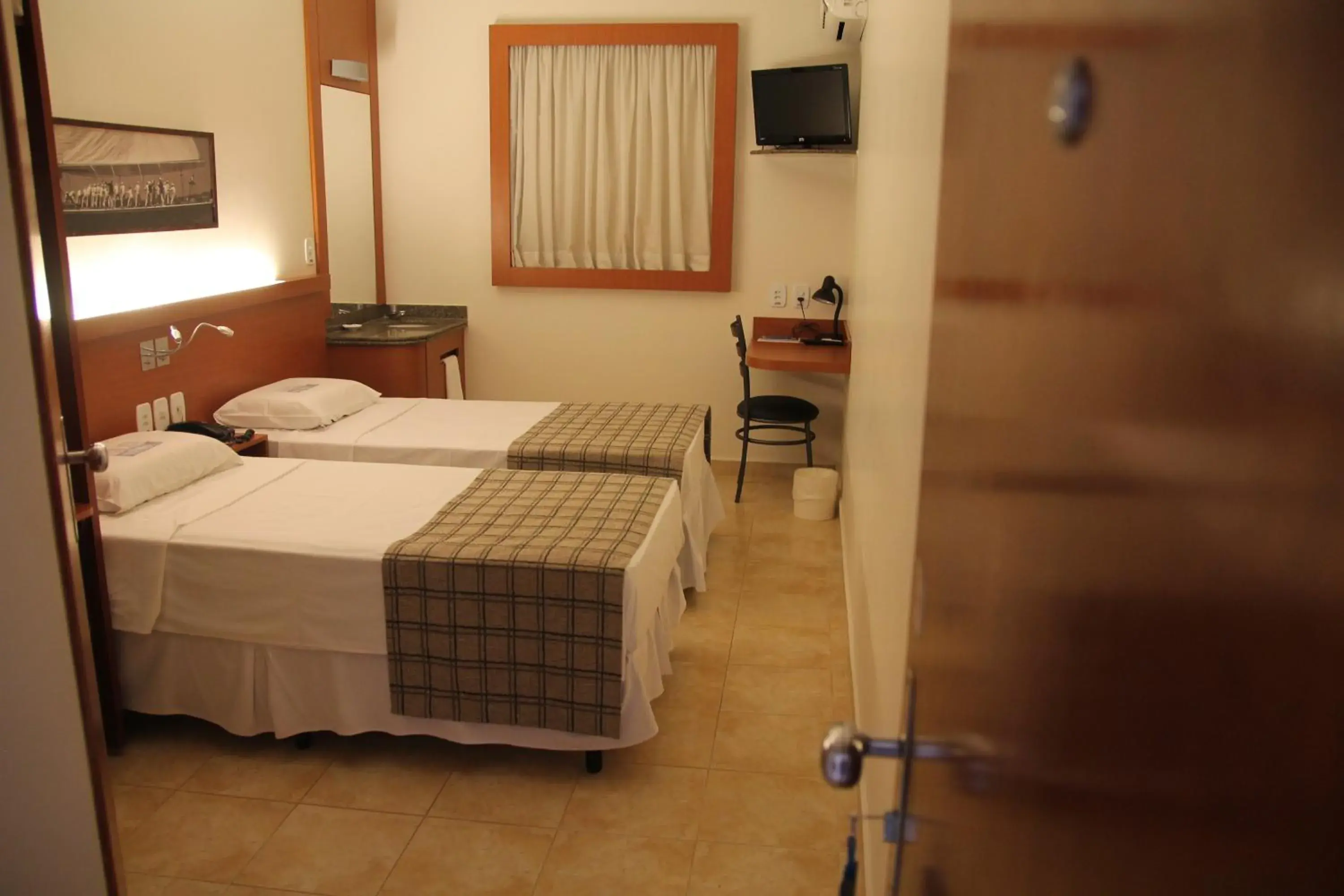 Deluxe Twin Room - single occupancy in Orion Inn Hotel Deluxe Twin Room - single occupancy in Orion Inn Hotel