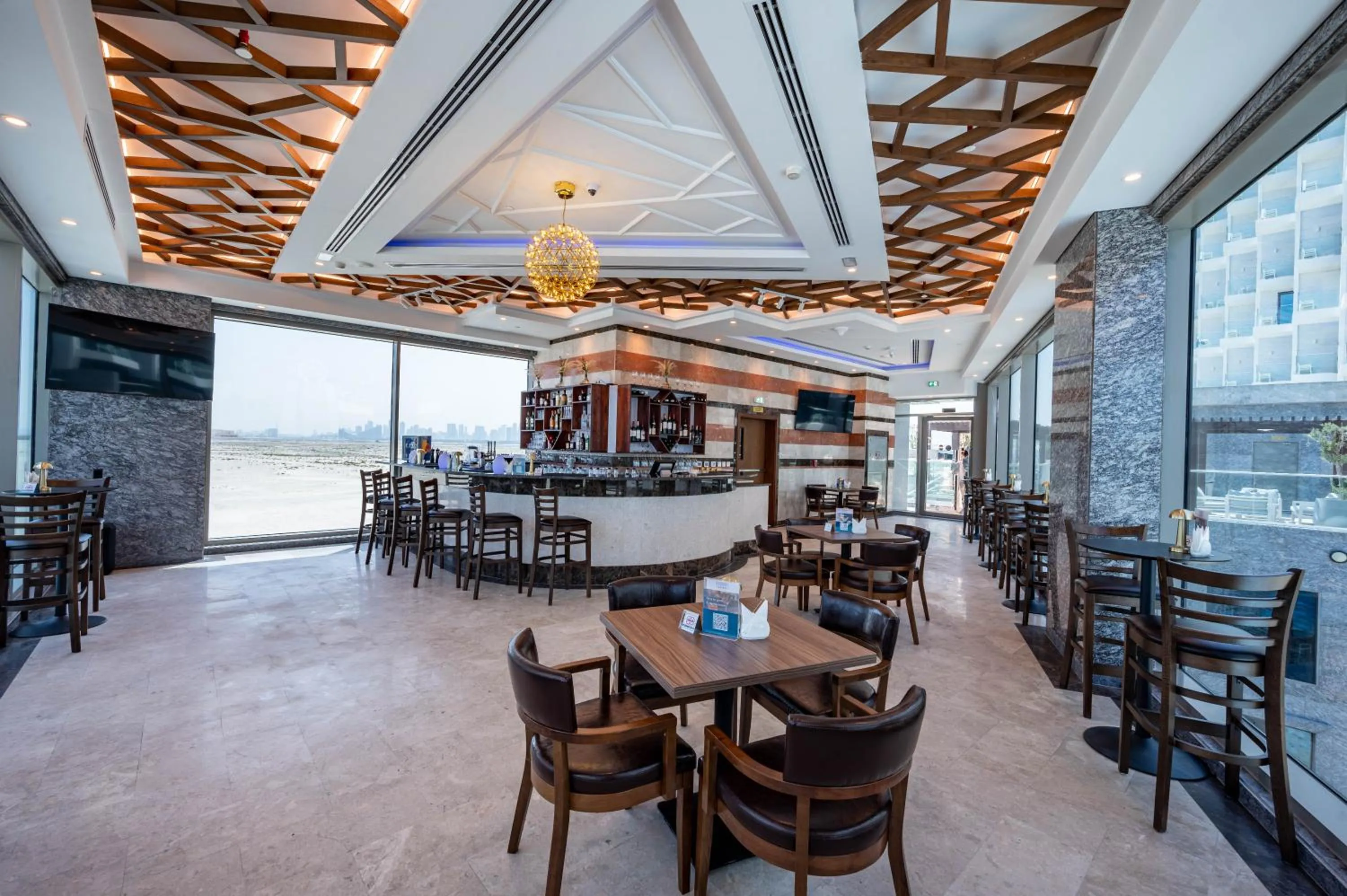 Restaurant/places to eat in Sea Point Hotel Dubai Islands Formerly Park Regis by Prince