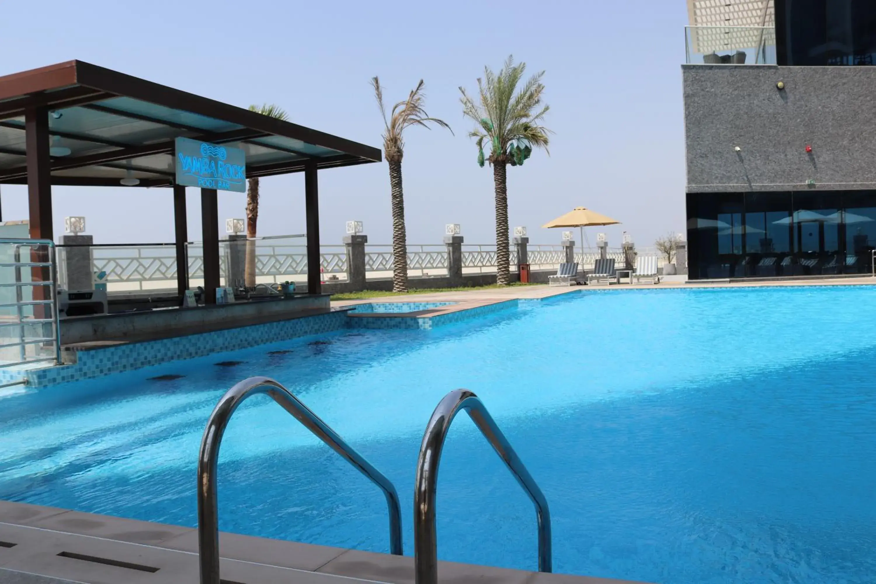 Swimming pool in Sea Point Hotel Dubai Islands Formerly Park Regis by Prince Swimming pool in Sea Point Hotel Dubai Islands Formerly Park Regis by Prince