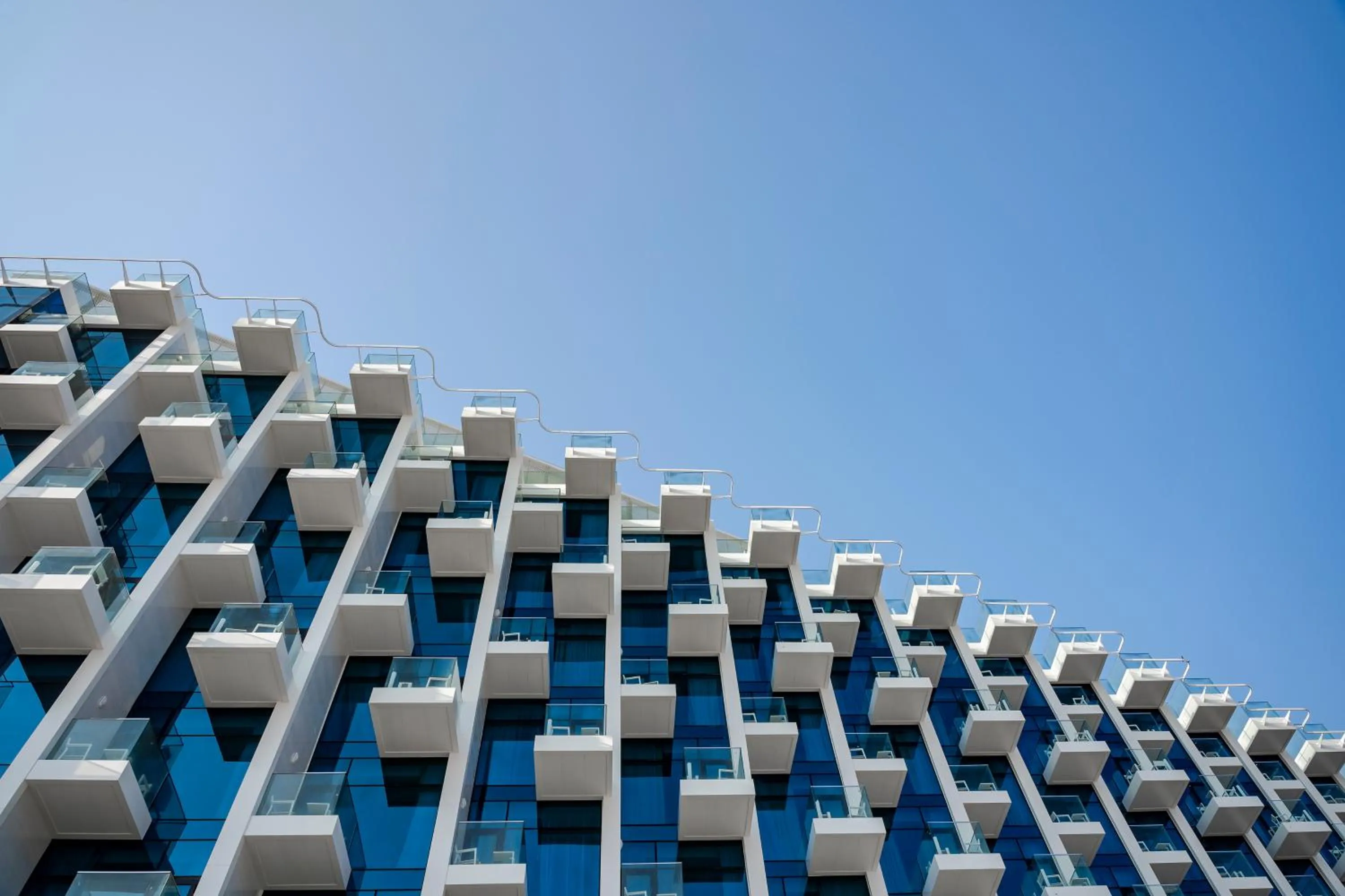 Property building in Sea Point Hotel Dubai Islands Formerly Park Regis by Prince