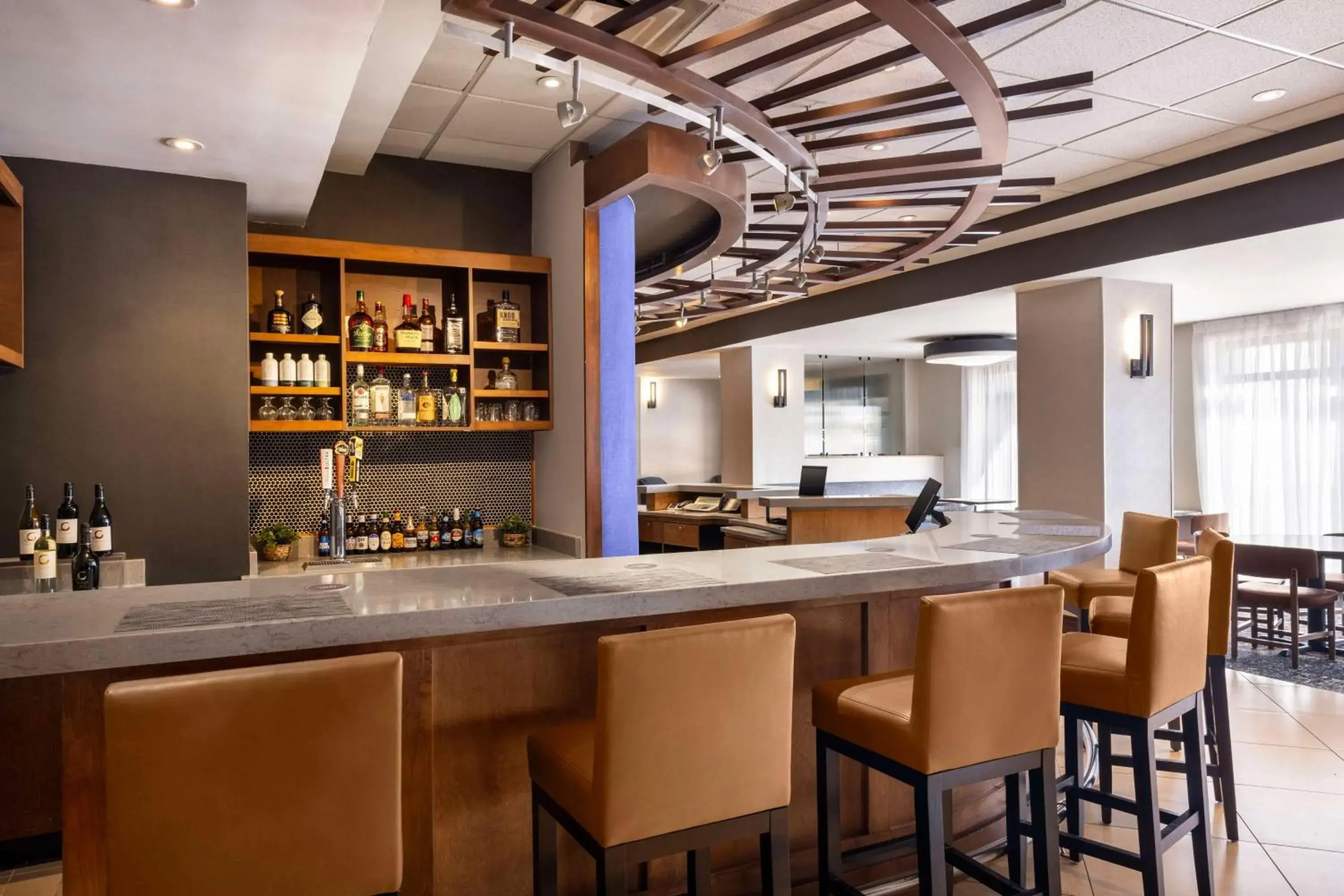 Lounge or bar in Hyatt Place El Paso Airport Lounge or bar in Hyatt Place El Paso Airport