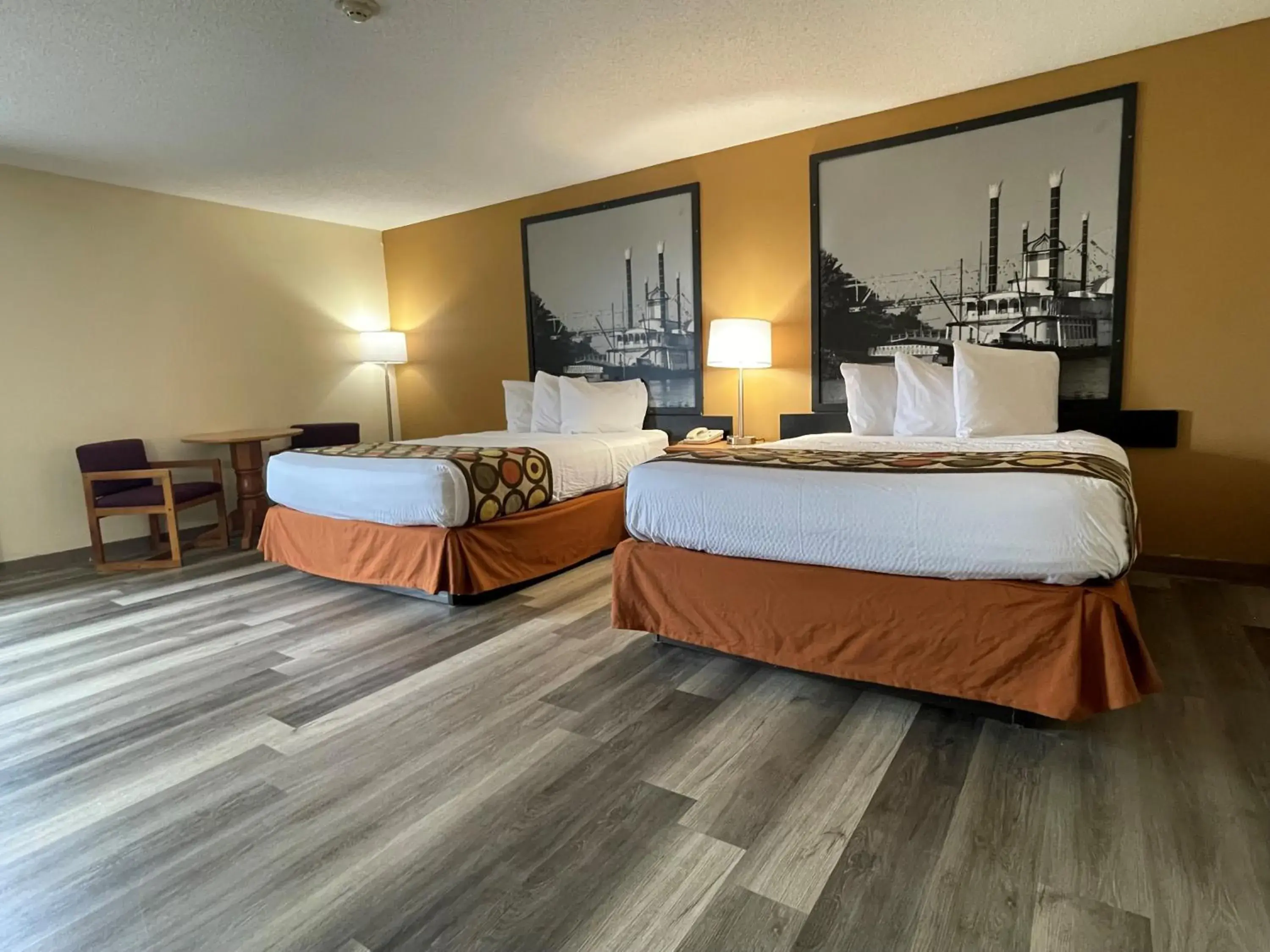 Deluxe Queen Suite with Two Queen Beds - Smoking in Super 8 by Wyndham Pevely Deluxe Queen Suite with Two Queen Beds - Smoking in Super 8 by Wyndham Pevely