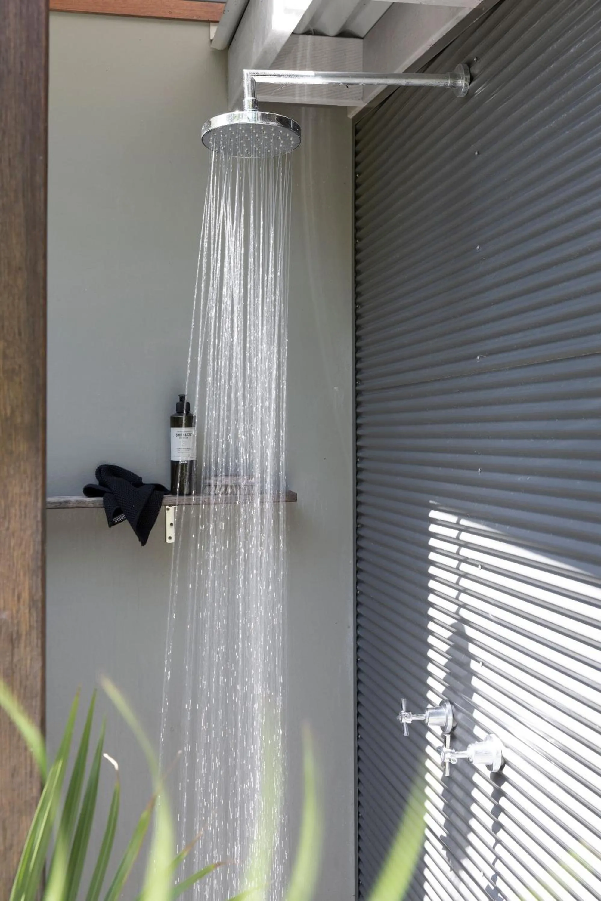 Shower in Lily Pad at Byron Bay