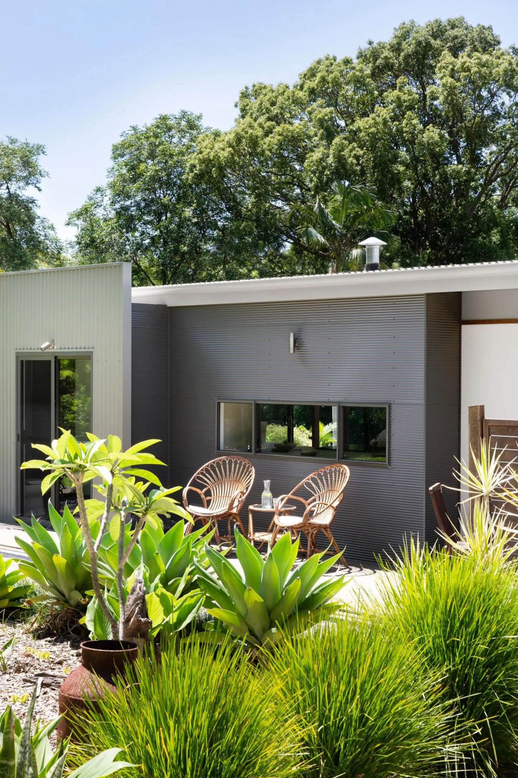 Garden view in Lily Pad at Byron Bay