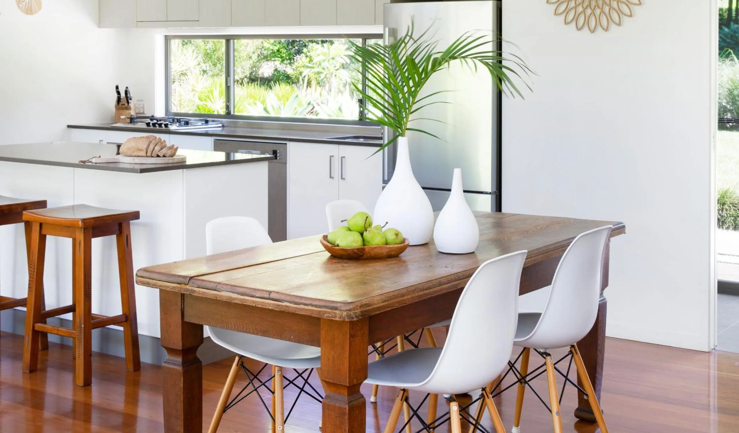 Kitchen or kitchenette in Lily Pad at Byron Bay