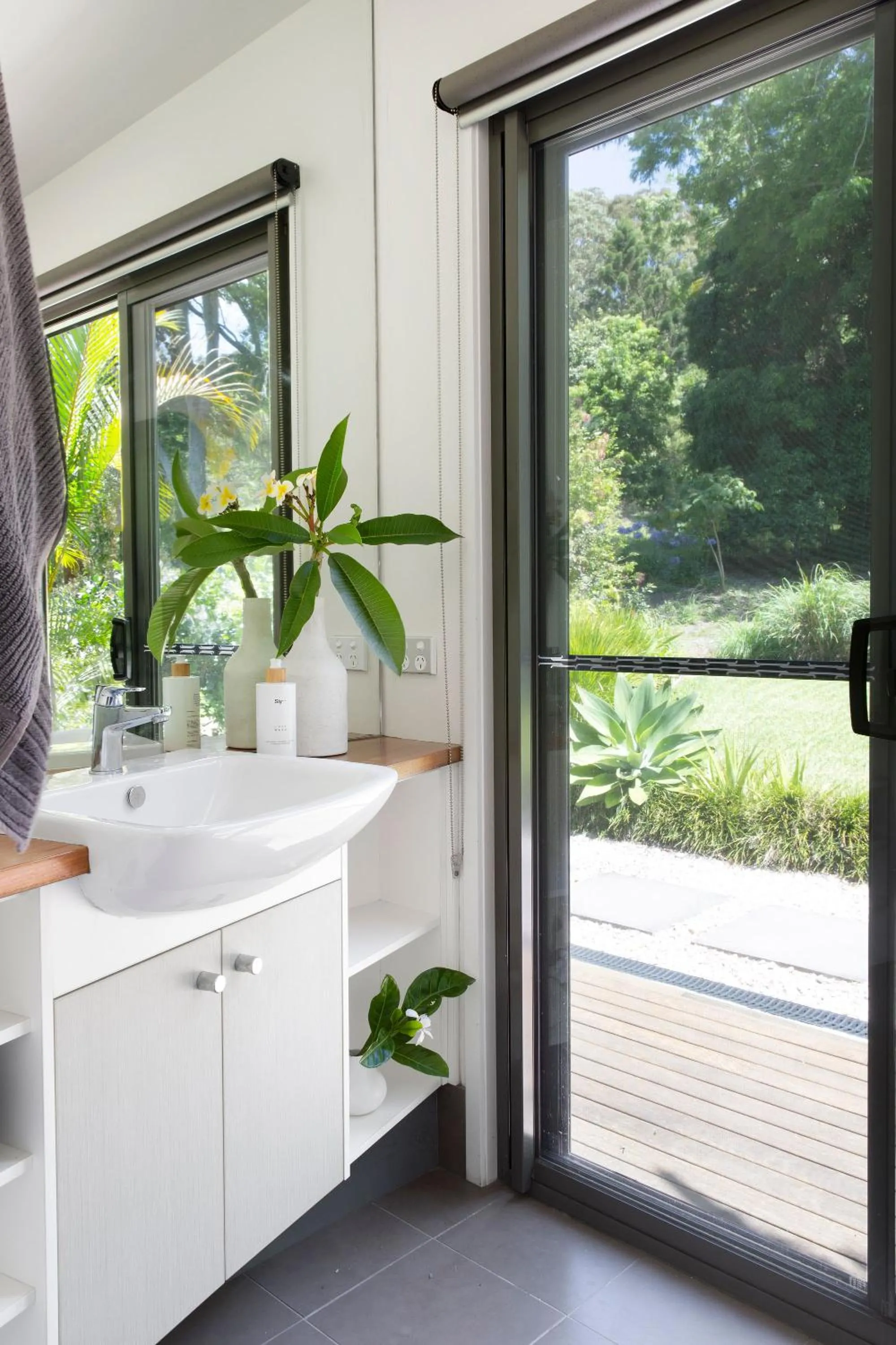 Bathroom in Lily Pad at Byron Bay