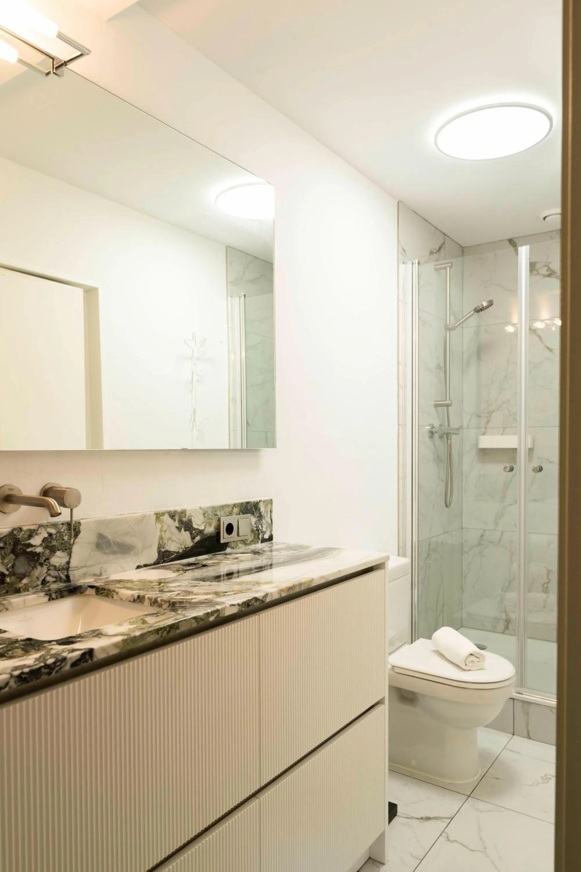 Bathroom in Boutique hotel Villa Trompenberg