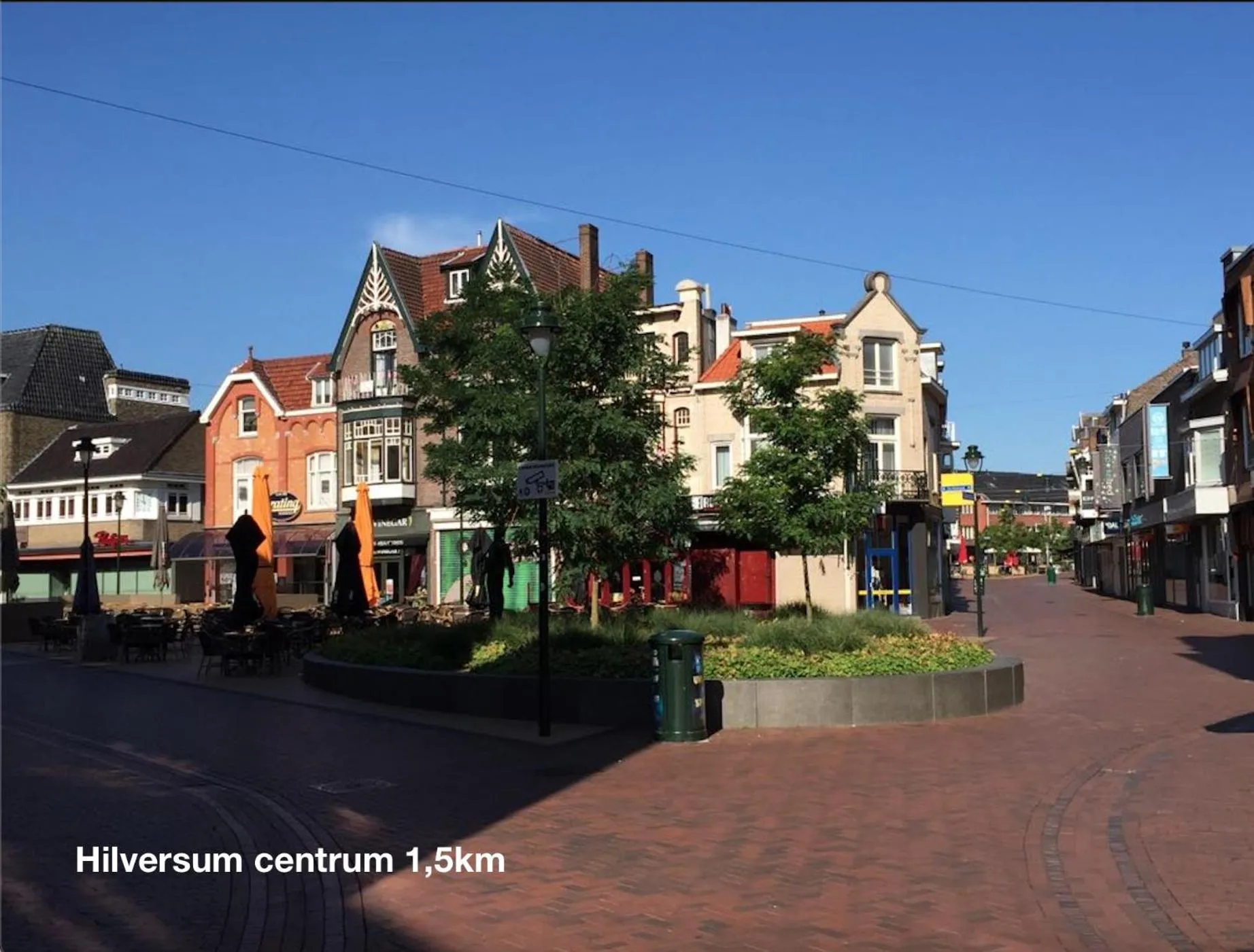 Shopping Area in Boutique hotel Villa Trompenberg