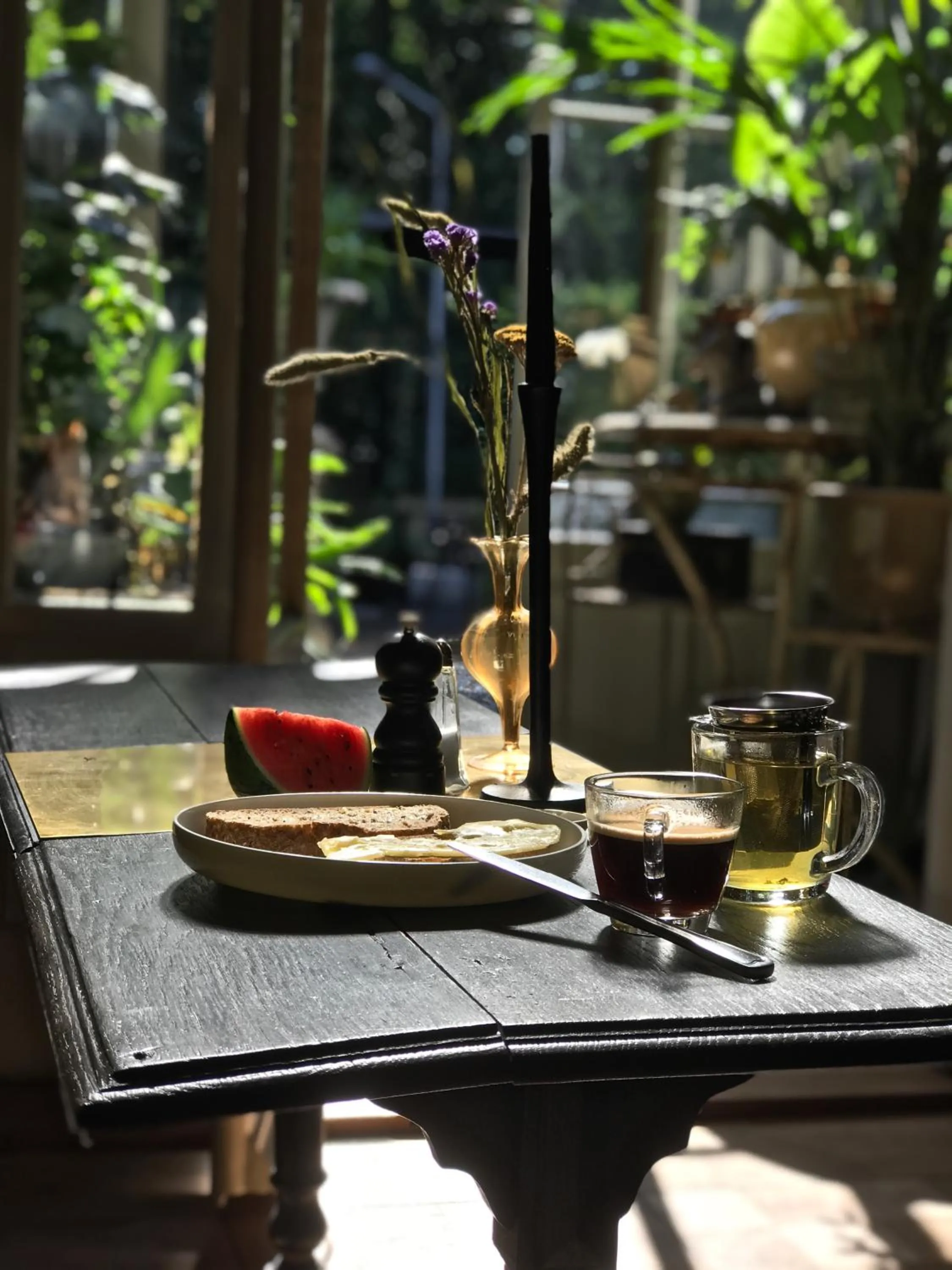 Breakfast in Boutique hotel Villa Trompenberg