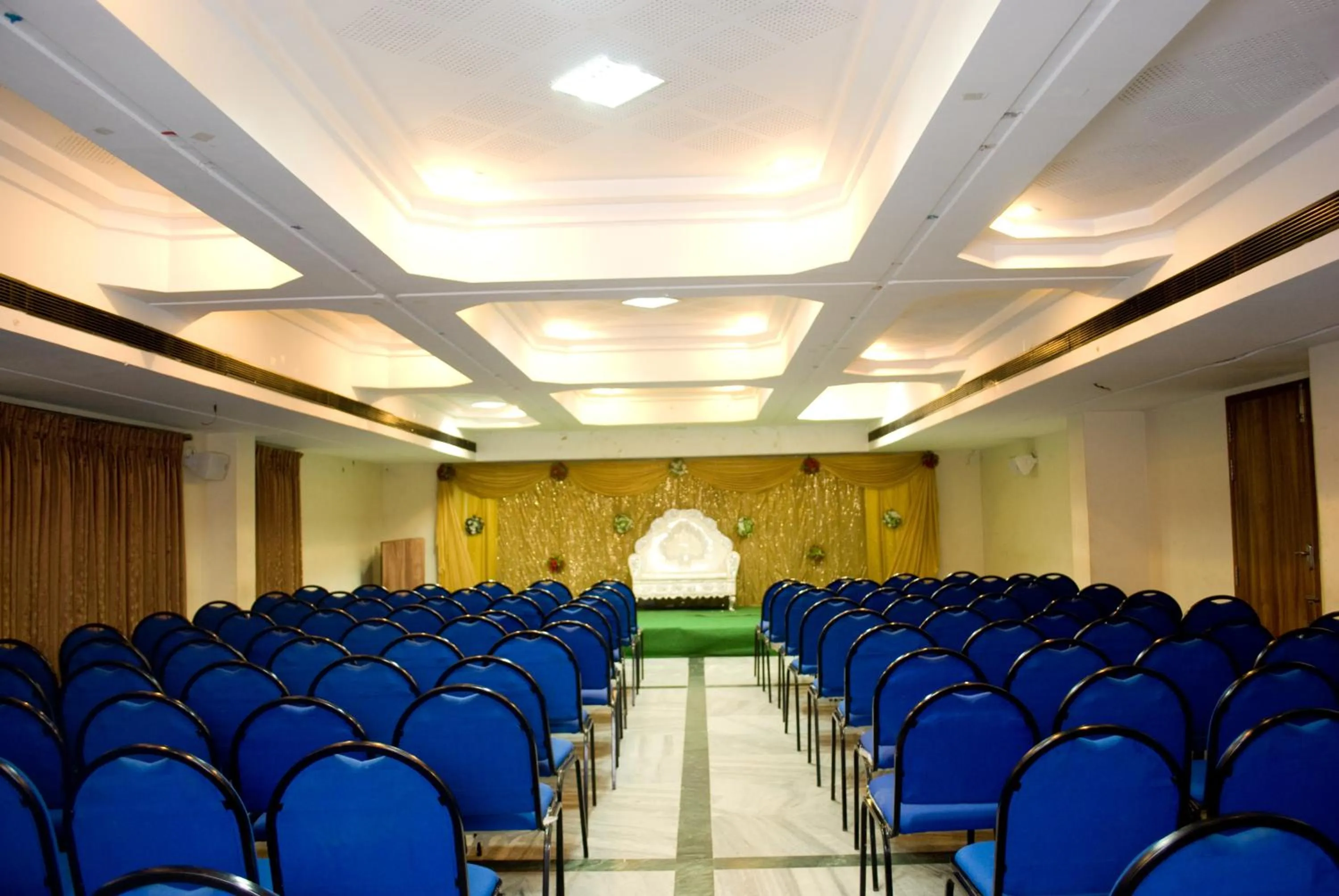 Banquet/Function facilities in Hotel Rajadhane Madurai