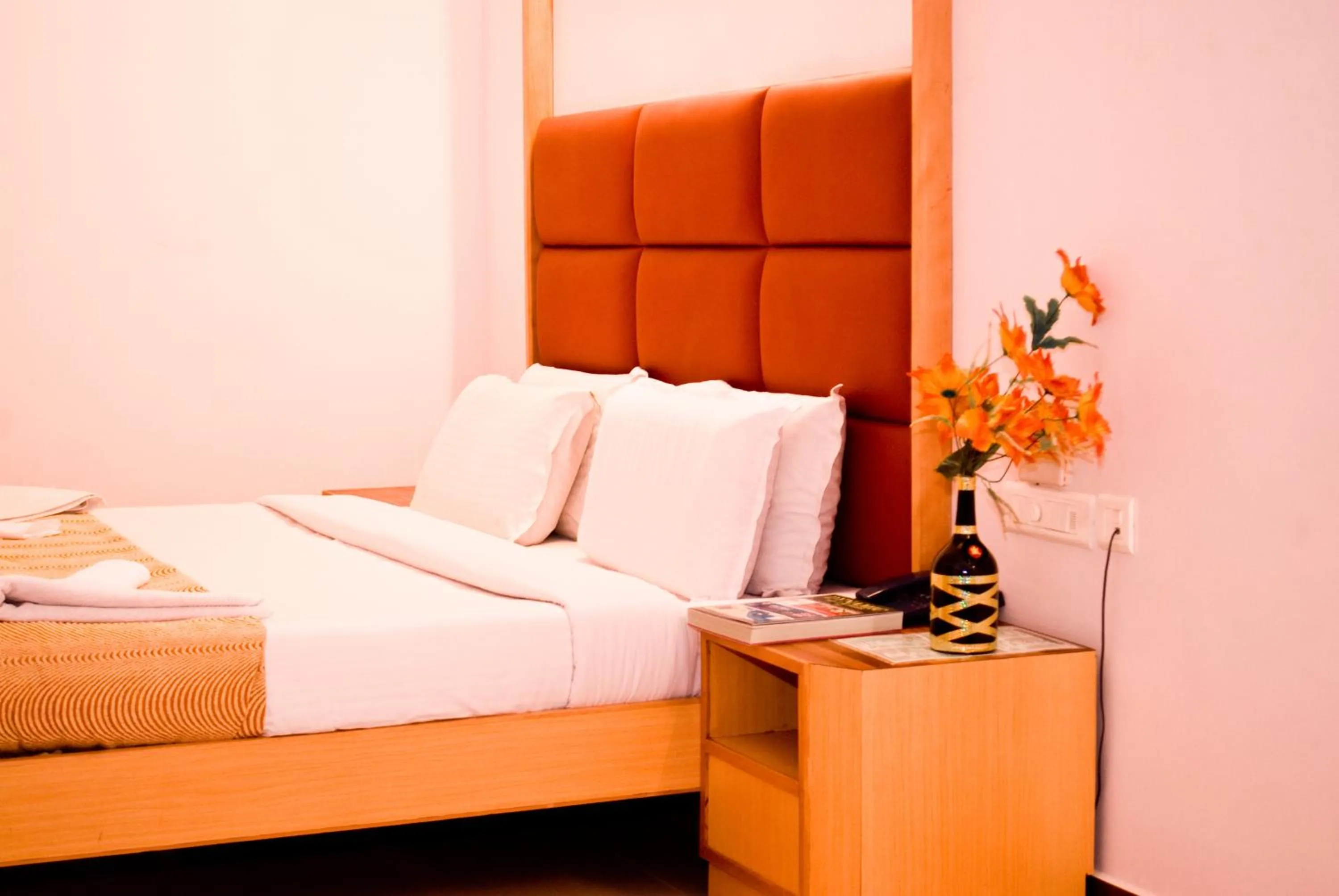 Bed in Hotel Rajadhane Madurai