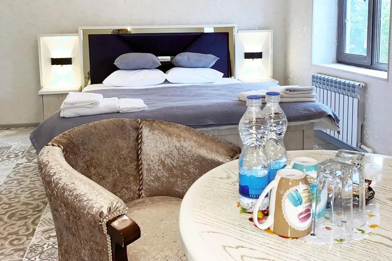 Bed in NANOSH EAST HOTEL Bed in NANOSH EAST HOTEL