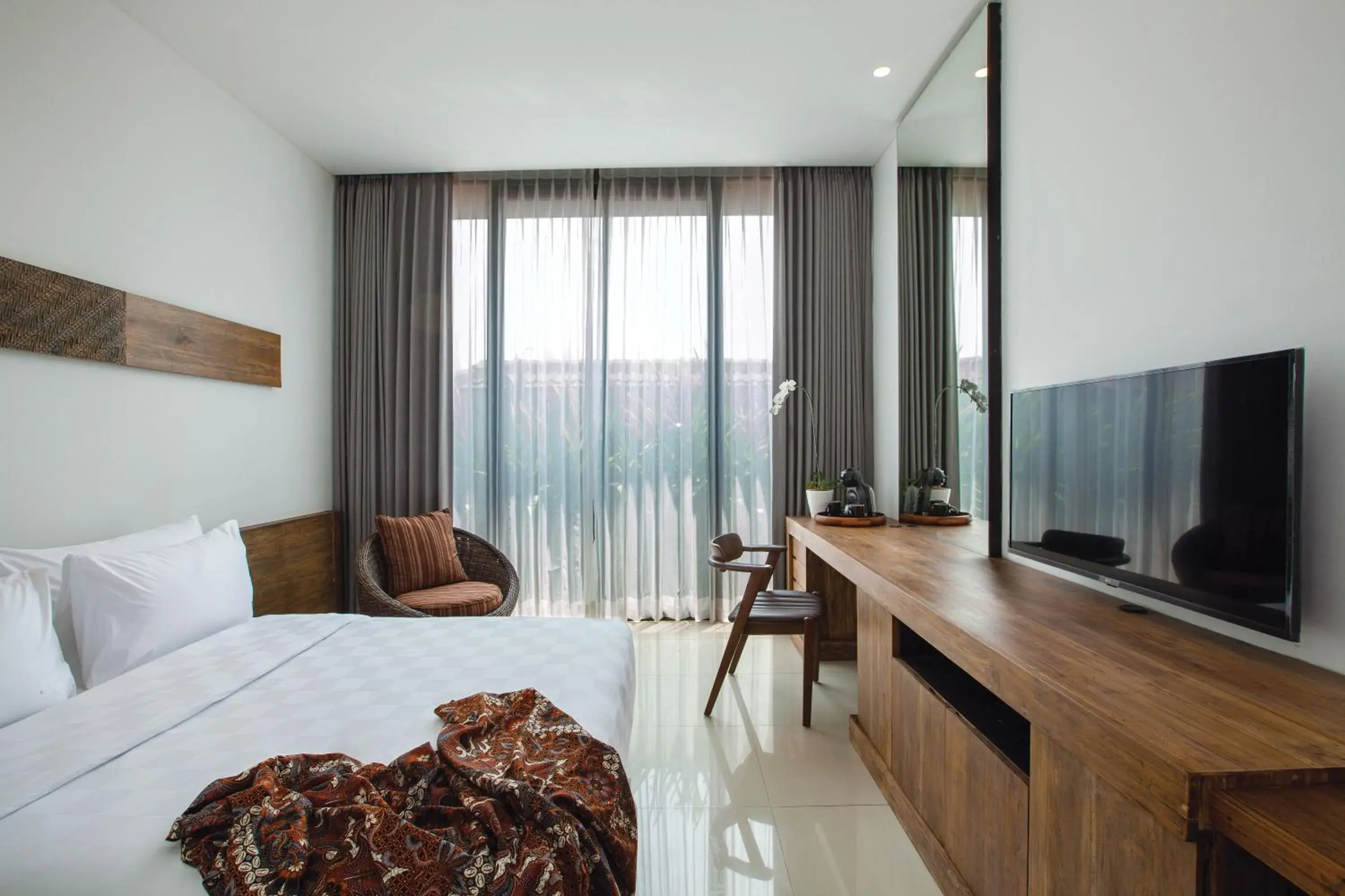 Bedroom, Bed in Miers Kuningan, ARTOTEL Curated Bedroom, Bed in Miers Kuningan, ARTOTEL Curated