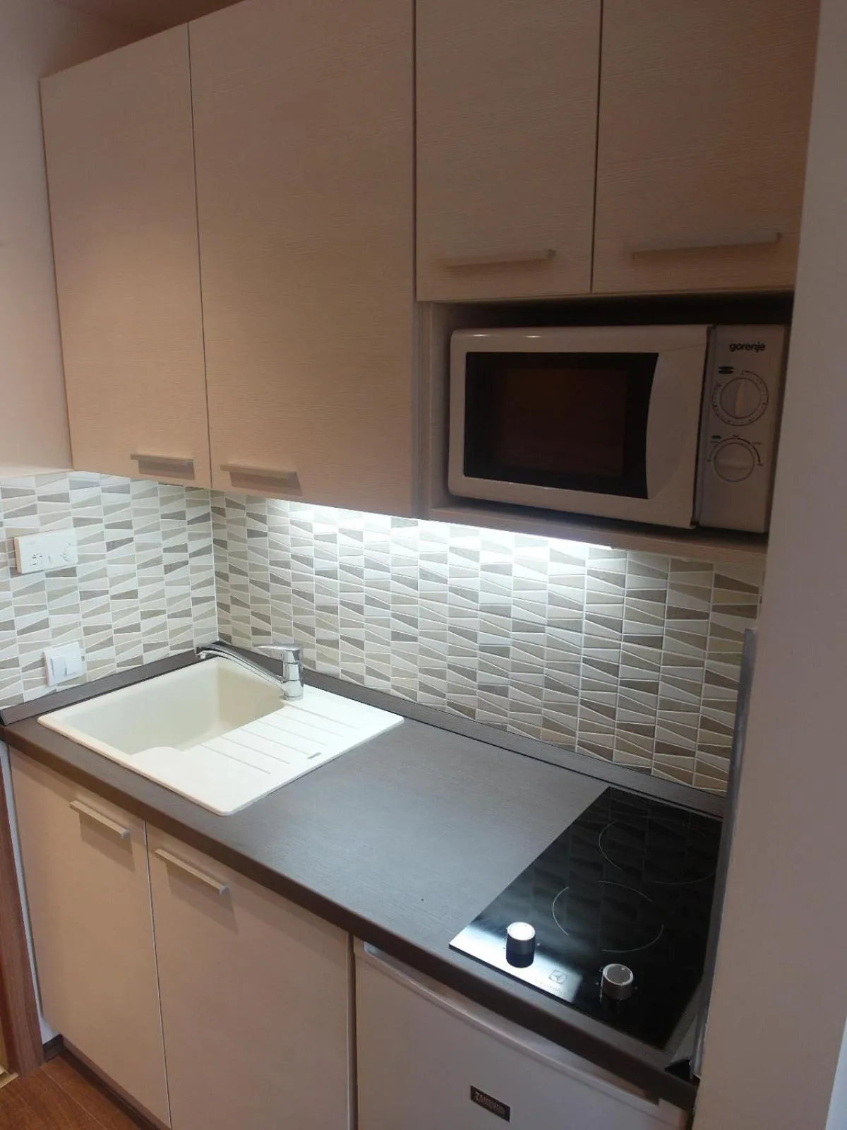 Kitchen or kitchenette in Tip-Top Apartmenthouse