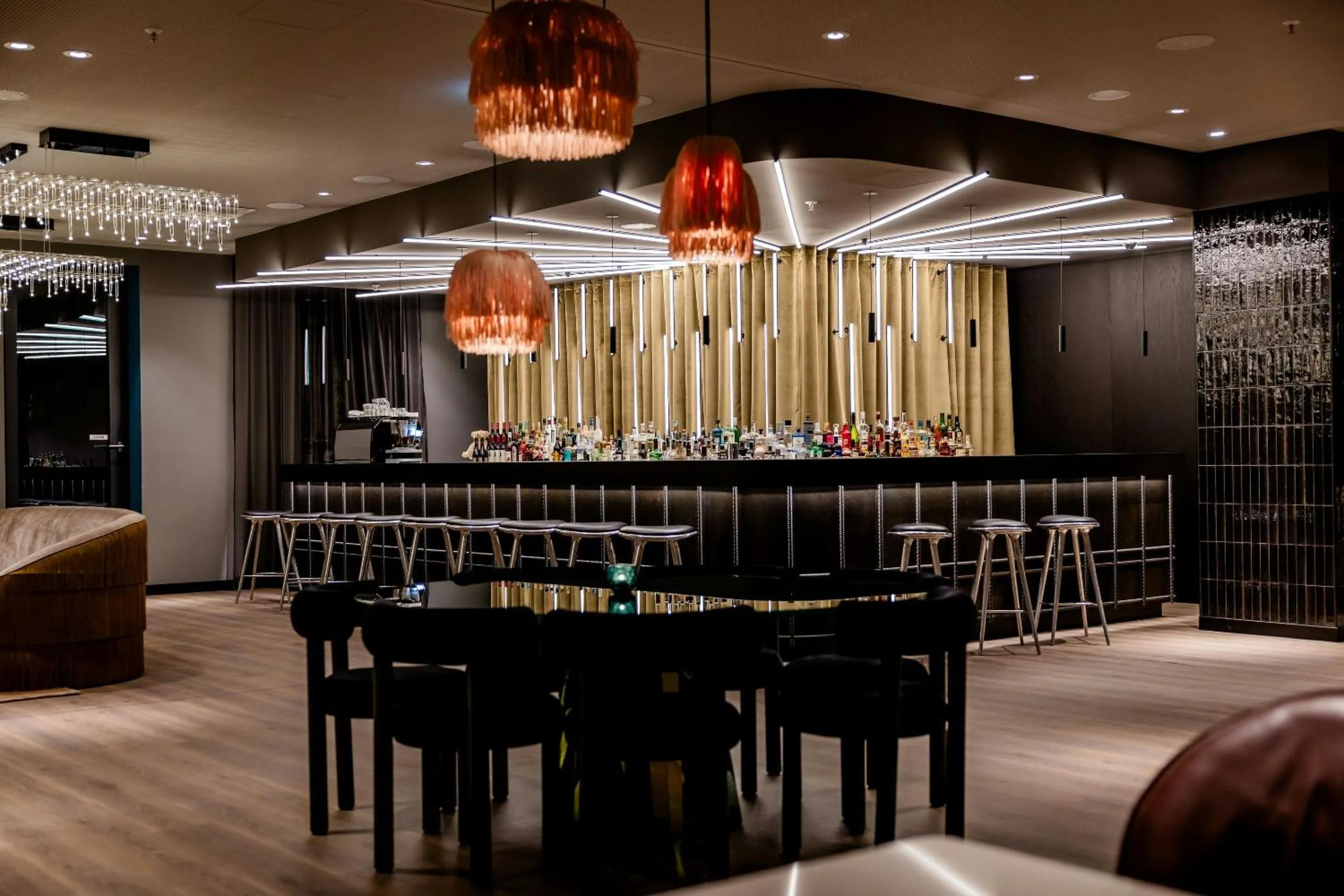 Lounge or bar in Motel One Berlin-Potsdamer Platz