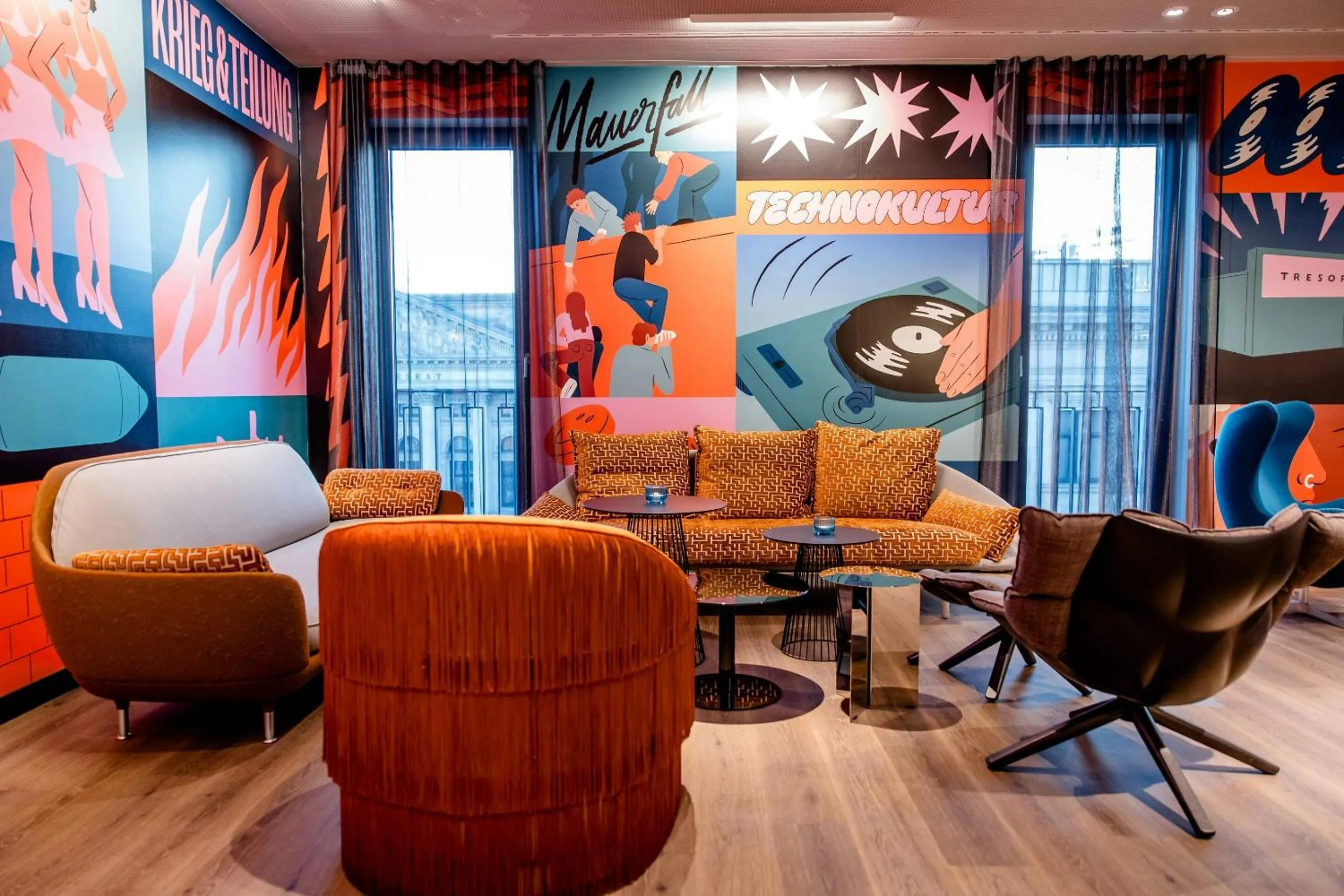 Lounge or bar in Motel One Berlin-Potsdamer Platz