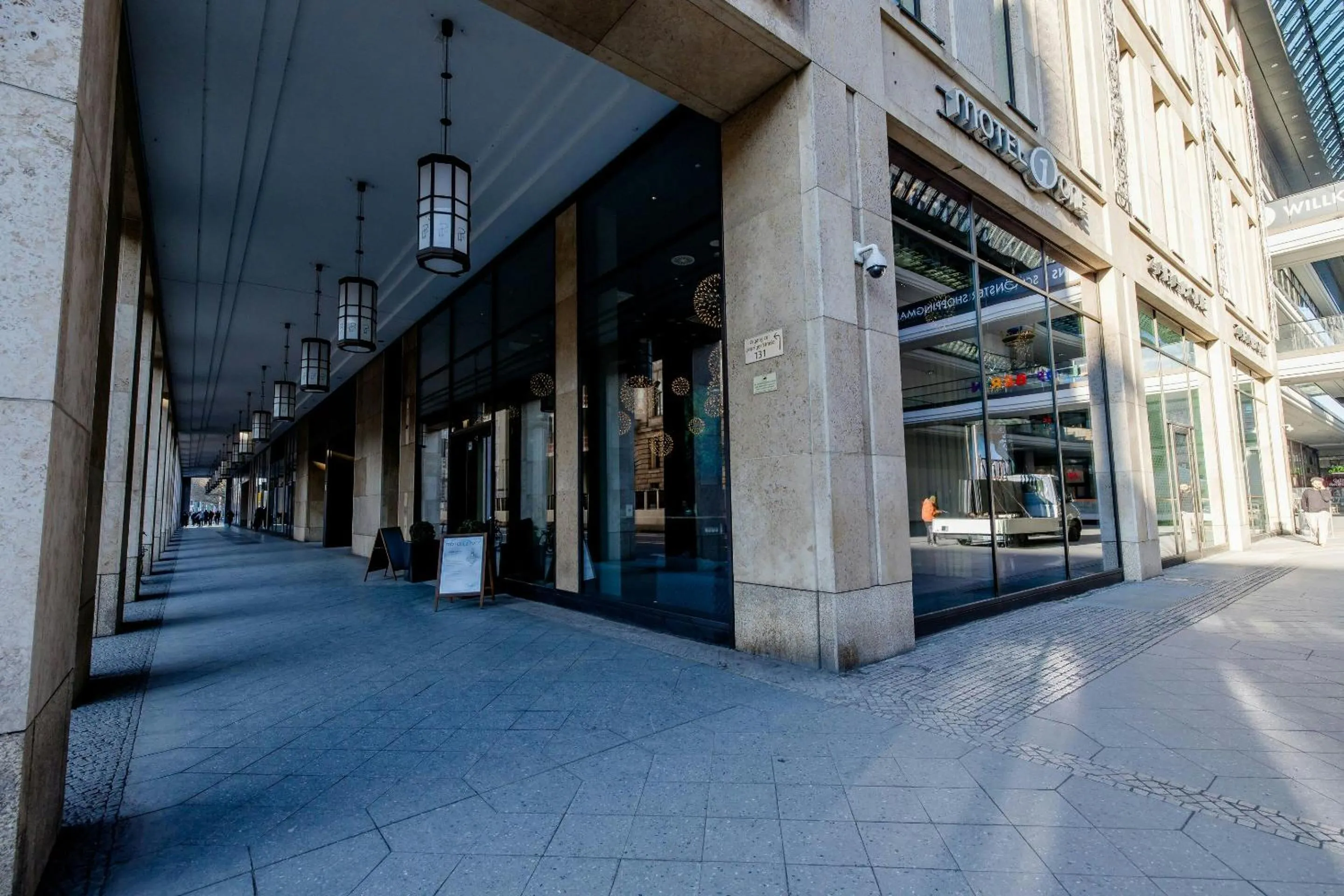 Facade/entrance in Motel One Berlin-Potsdamer Platz
