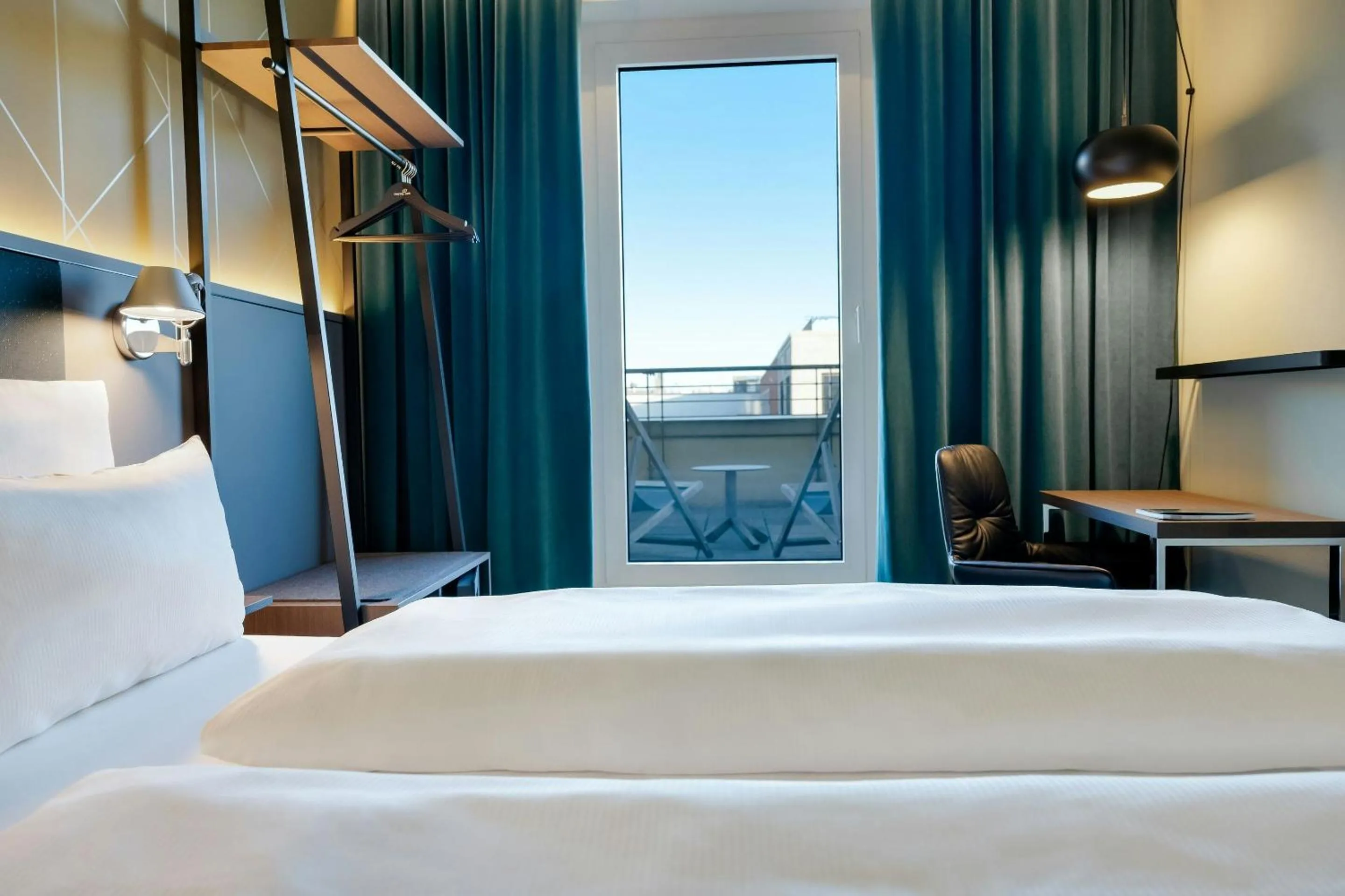 Photo of the whole room, Bed in Motel One Berlin-Potsdamer Platz