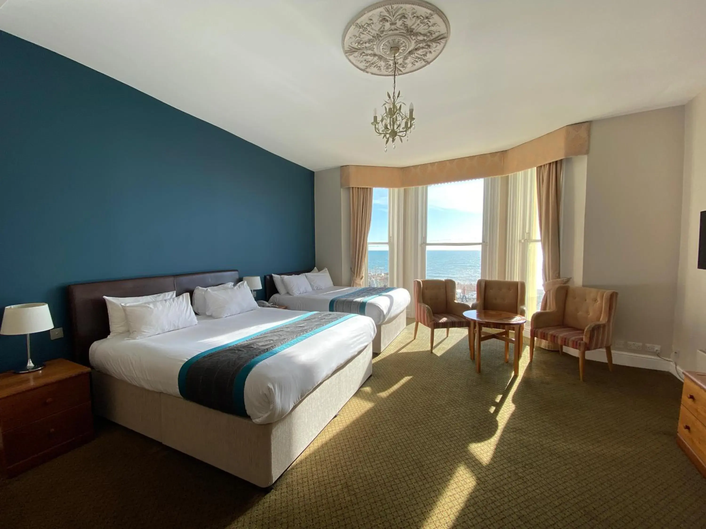 Bedroom, Bed in Queens Hotel & Spa Bedroom, Bed in Queens Hotel & Spa