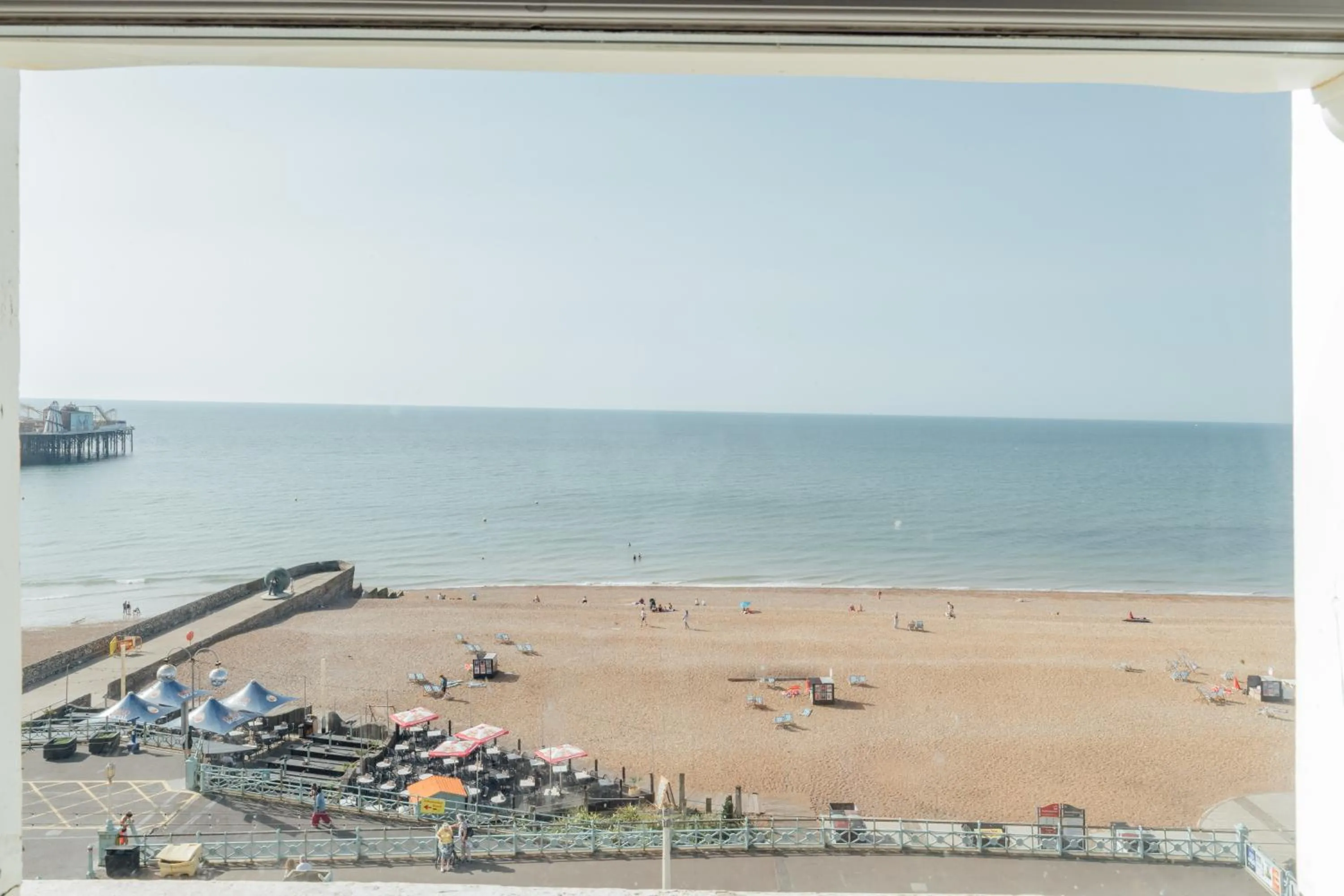 Beach in Queens Hotel & Spa