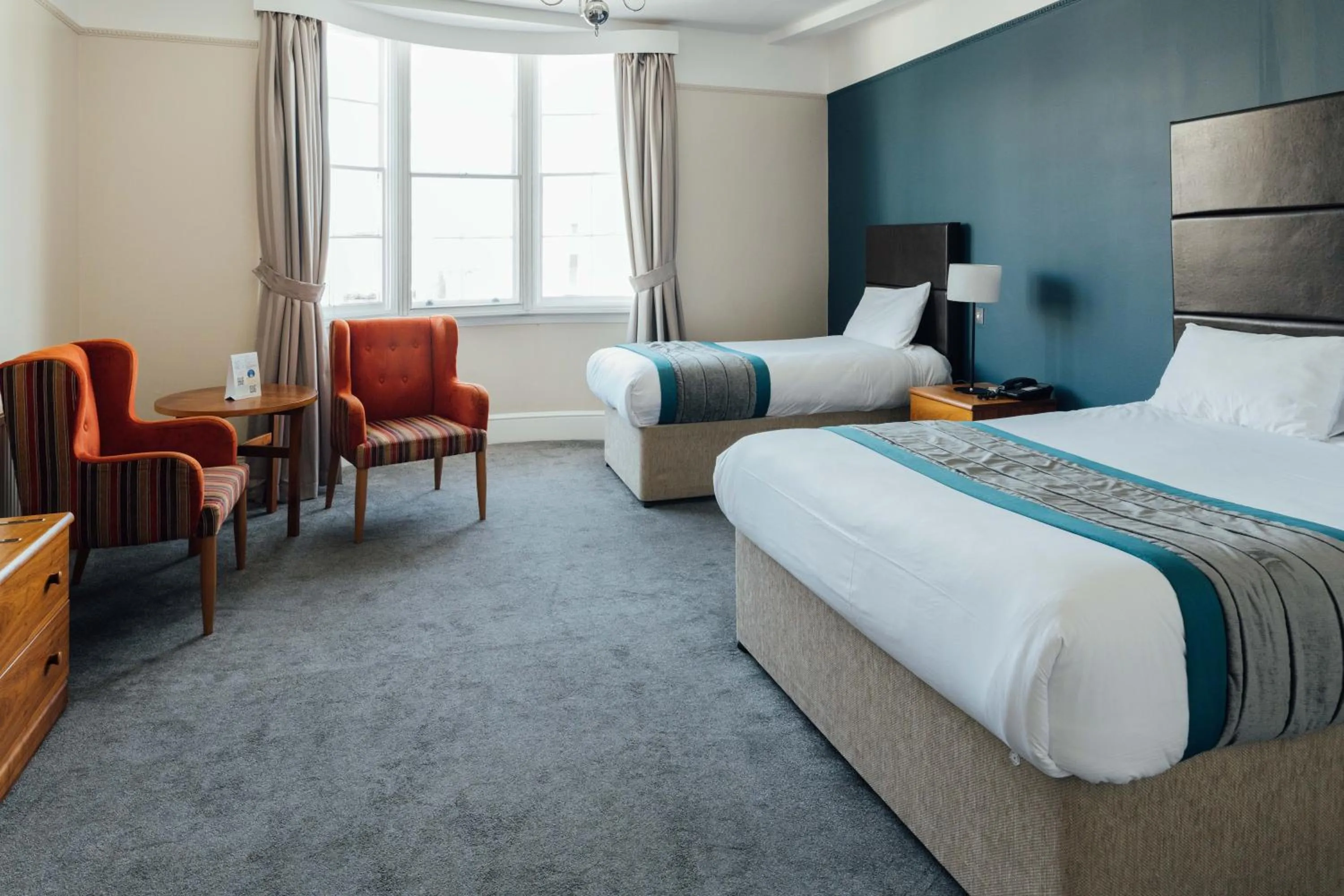 Bed in Queens Hotel & Spa