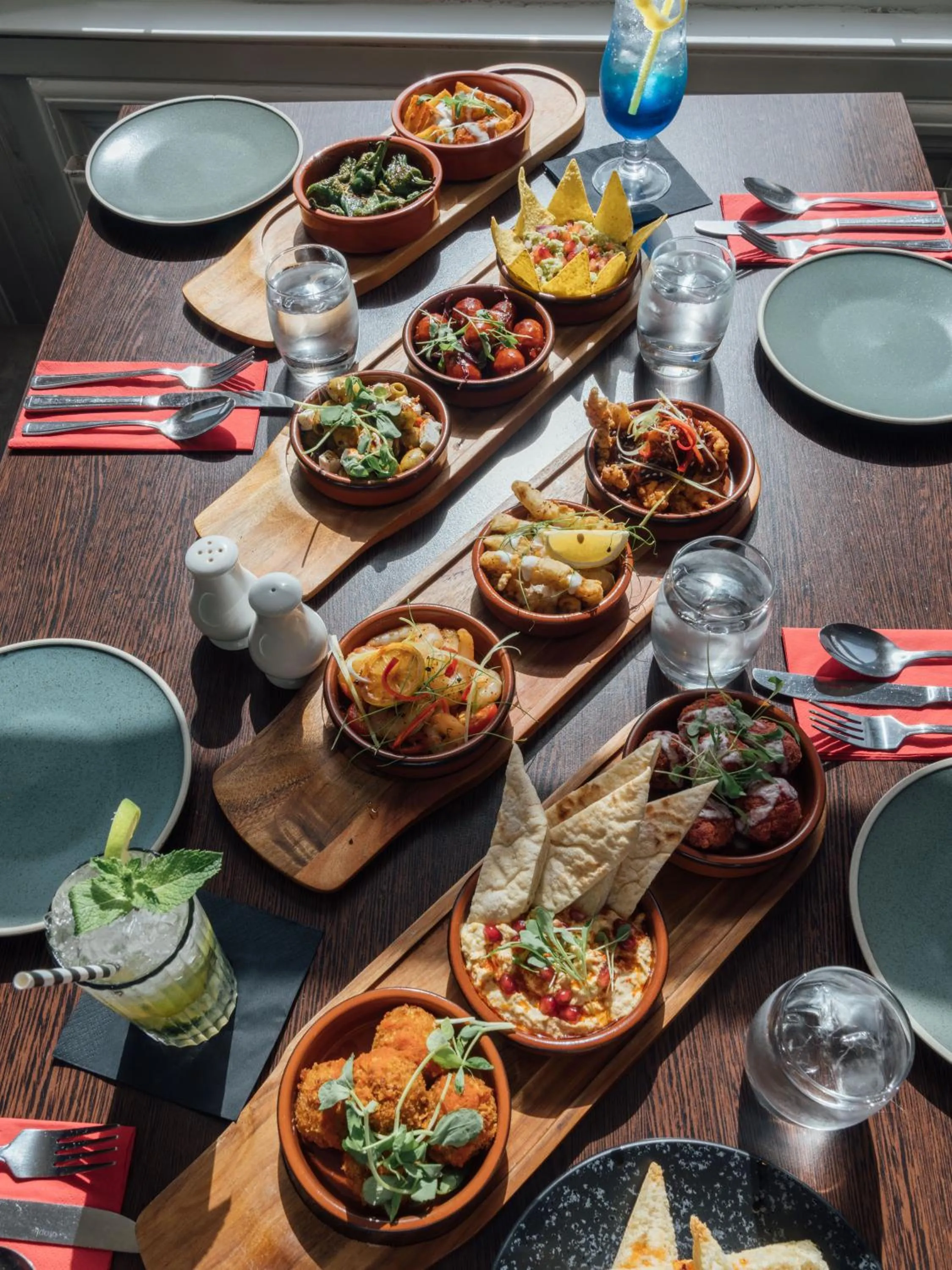 Food and drinks in Queens Hotel & Spa