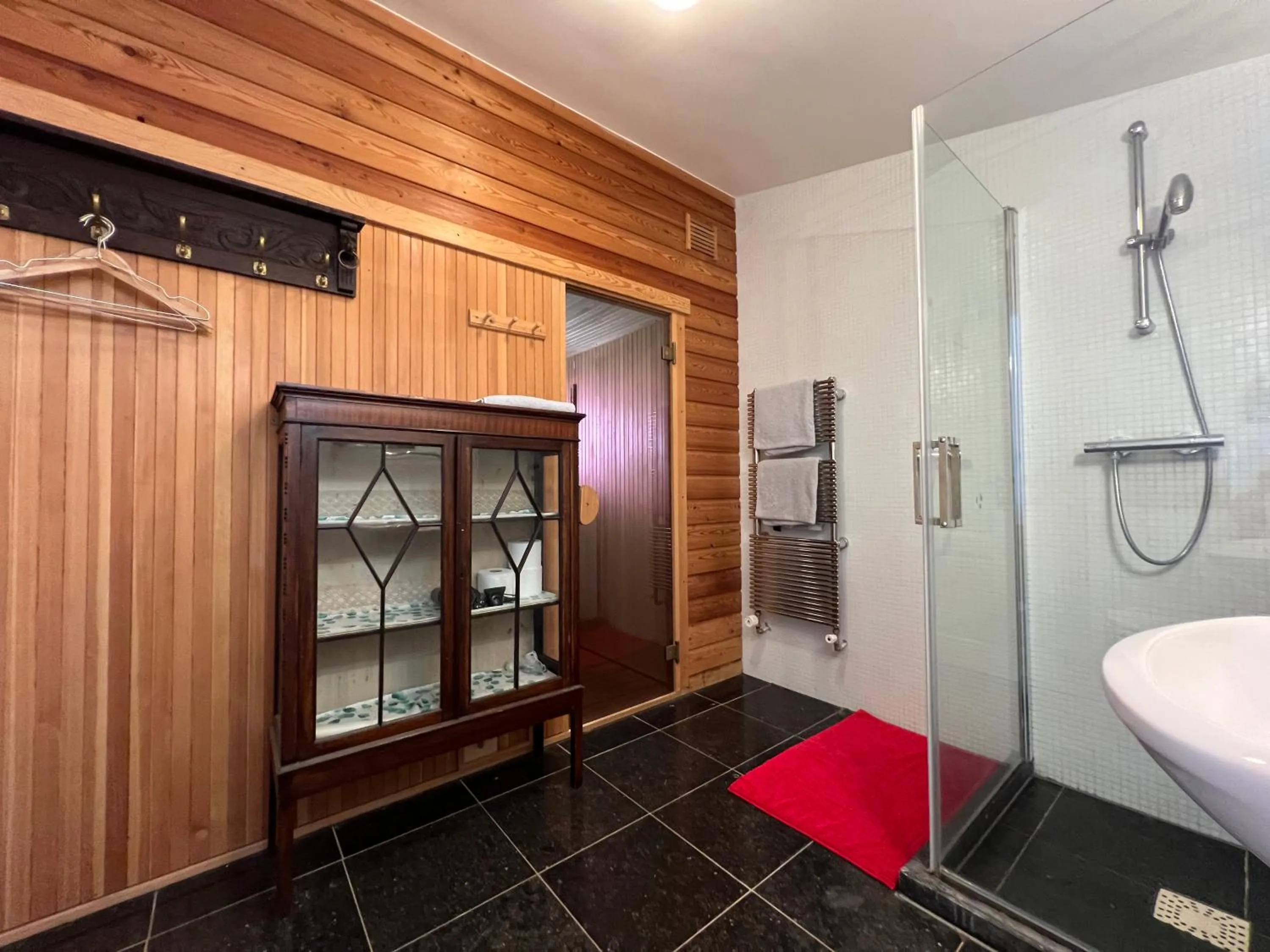 Bathroom in Villa de Nachtegaal