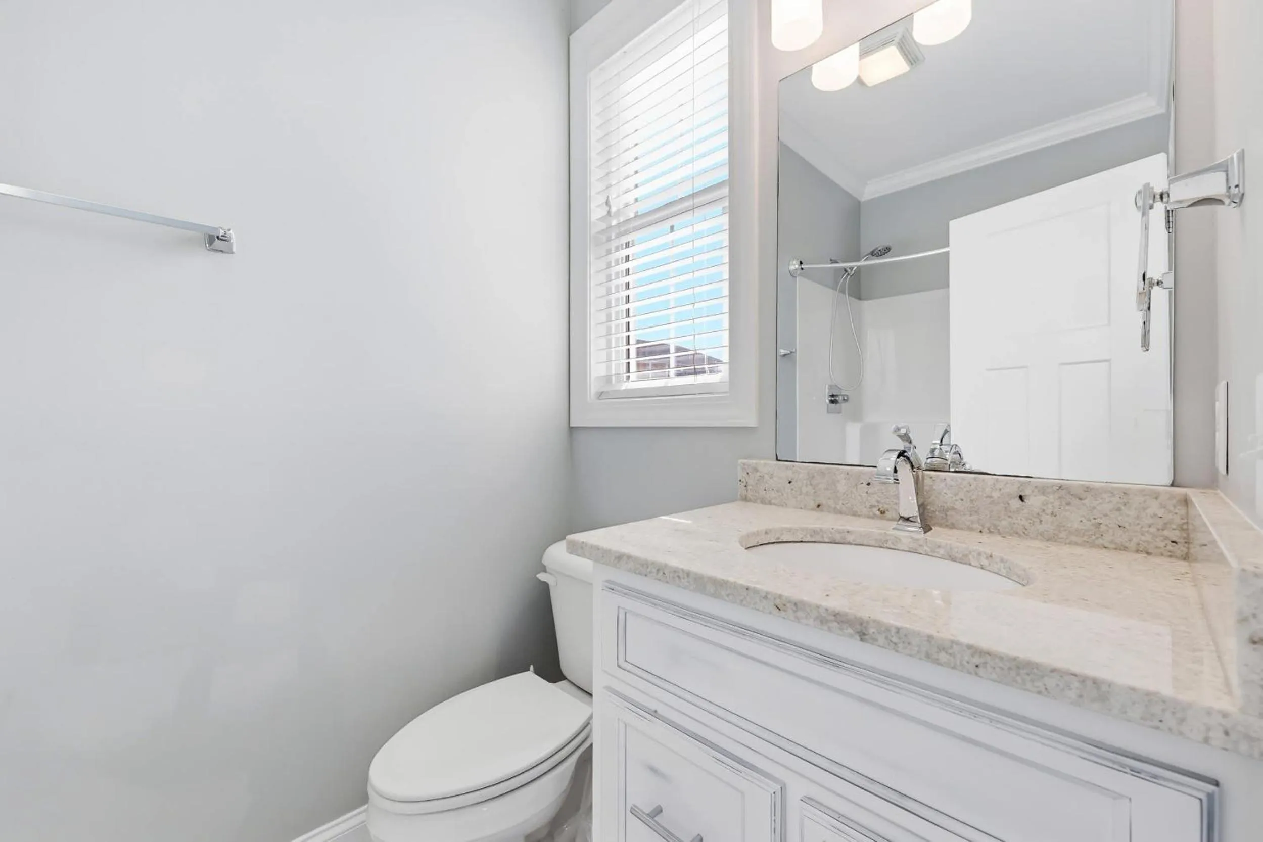 Anchor Down Luxury Ocean View Beach House w Pool