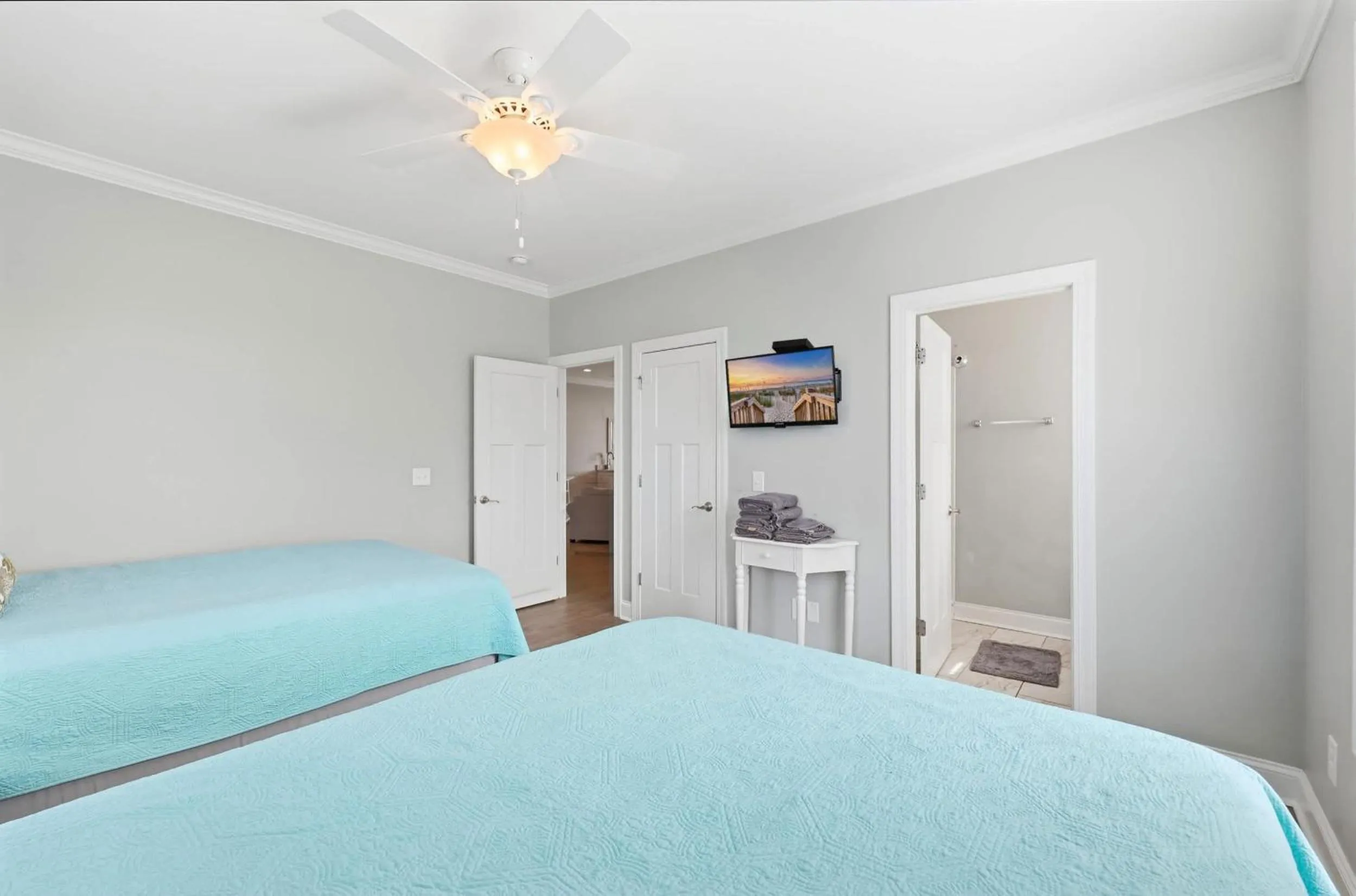 Bed in Anchor Down Luxury Ocean View Beach House w Pool