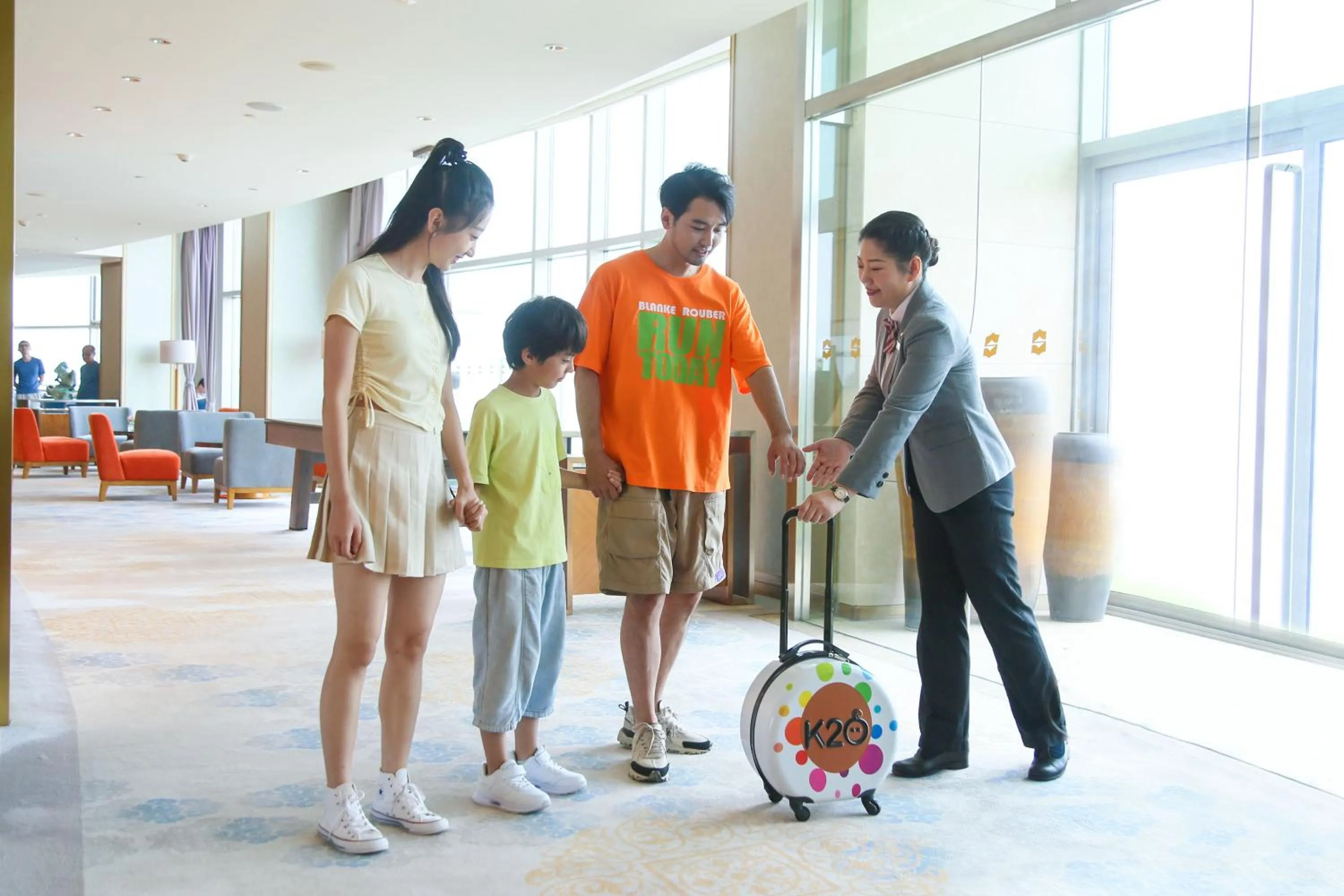 children in Shangri-La Qinhuangdao
