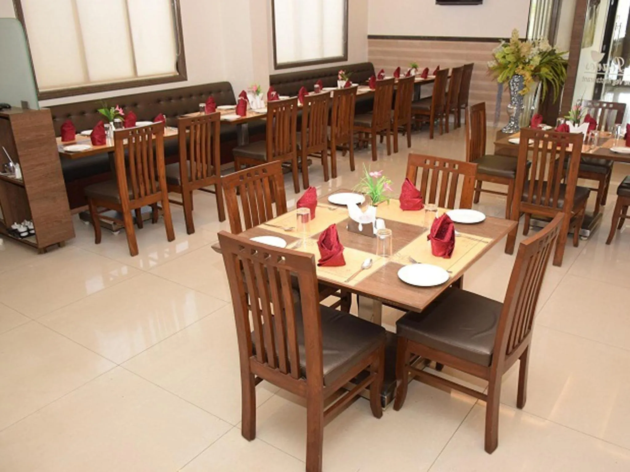 Restaurant/places to eat in Hotel Sai Jashan Shirdi - Where blessings & comfort meet
