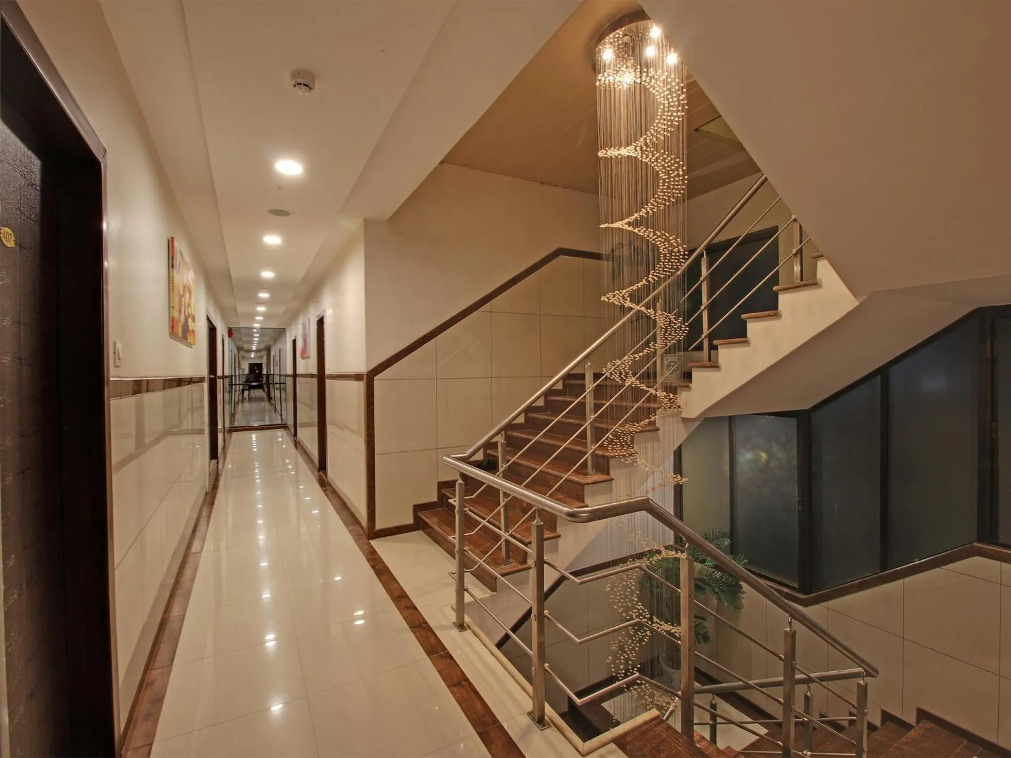 Area and facilities in Hotel Sai Jashan Shirdi - Where blessings & comfort meet