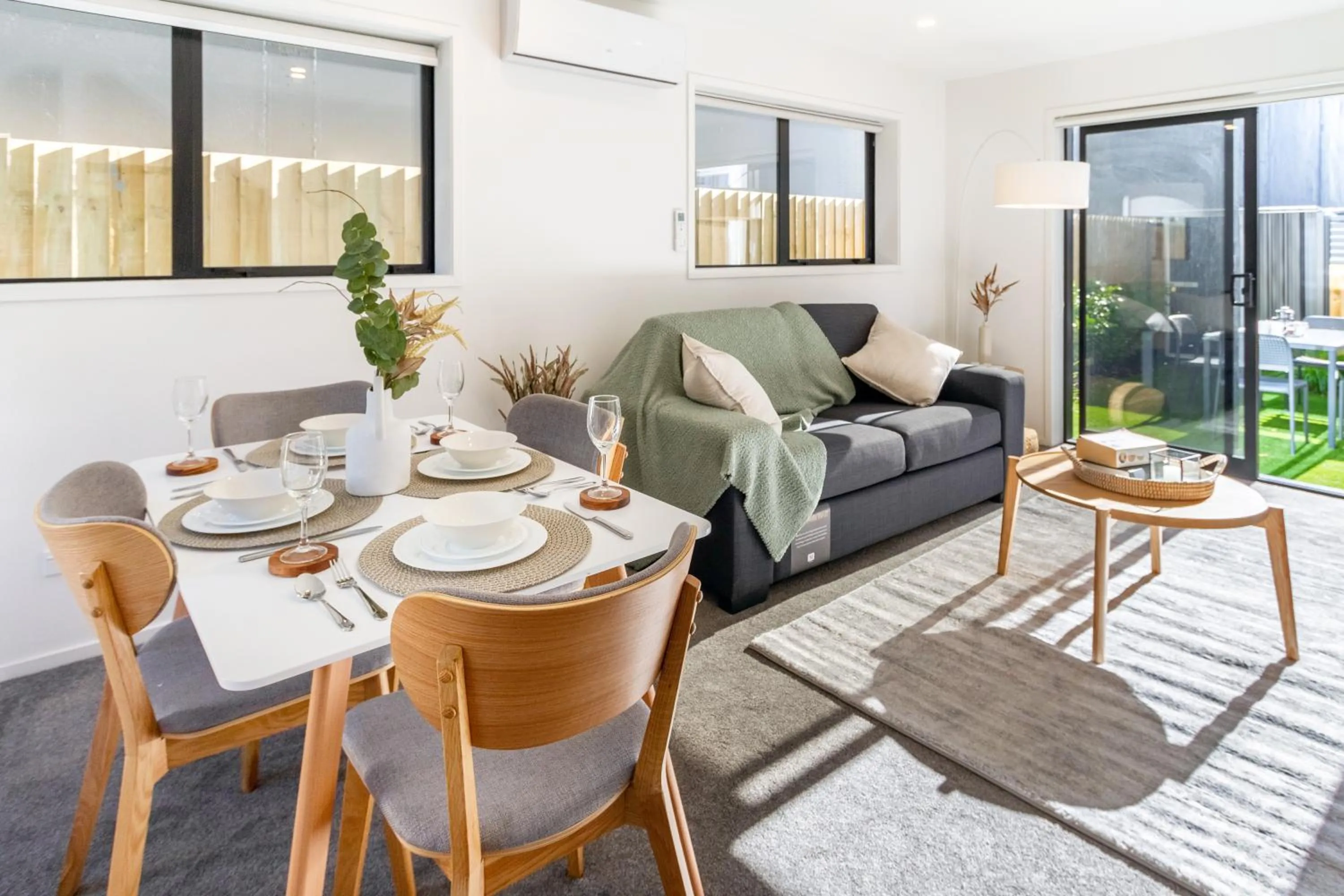 Modern Townhouse Cashel Street 2 bed 2 bath