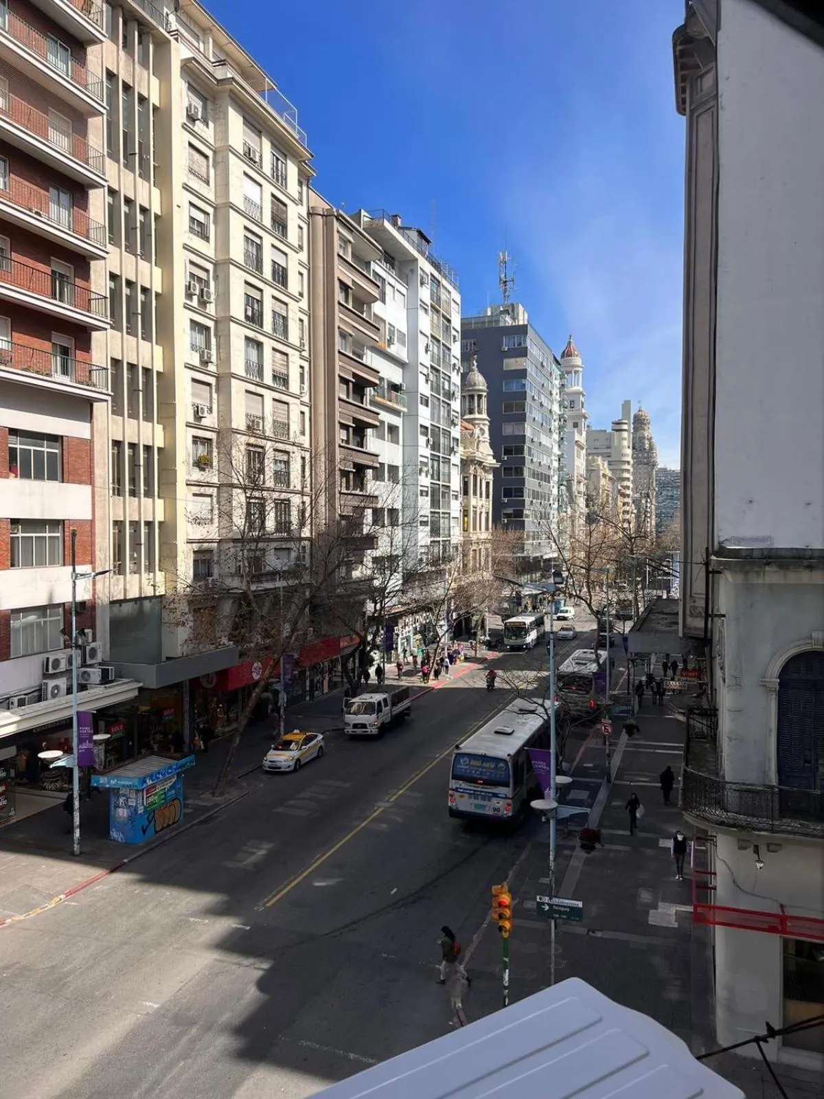 People in Nuevo Hotel Aramaya