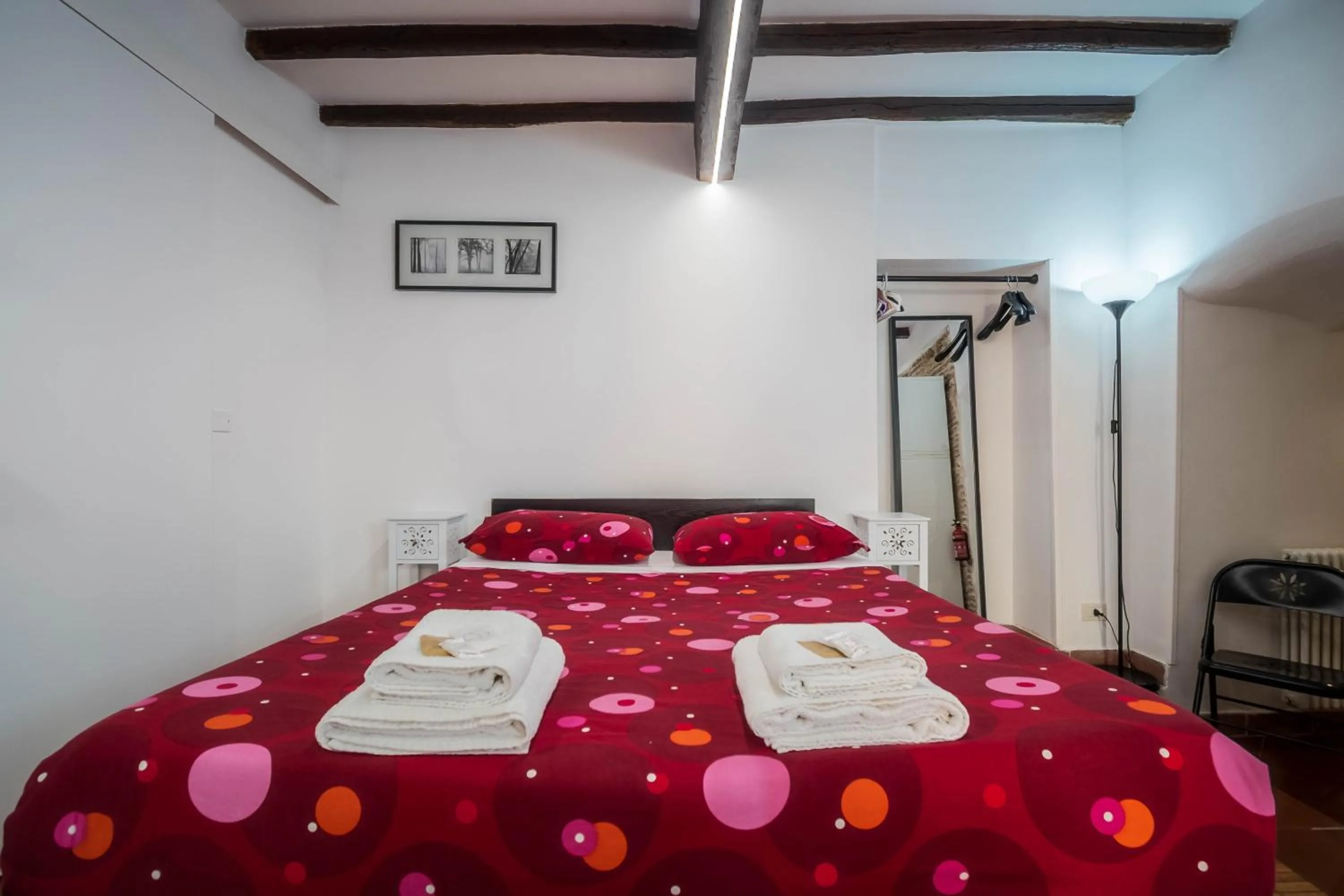 Bed in Apartment Gaia