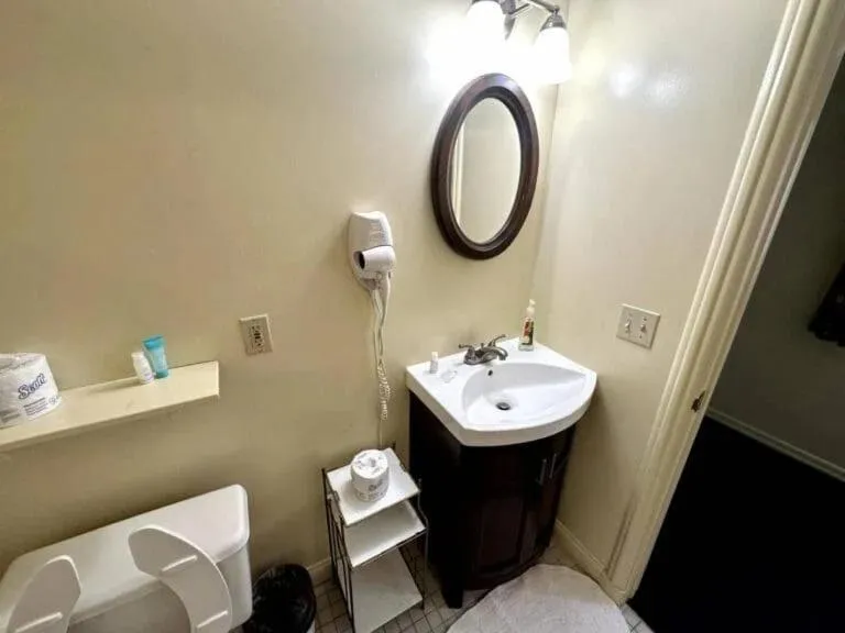 Montague Inn Bed & Breakfast