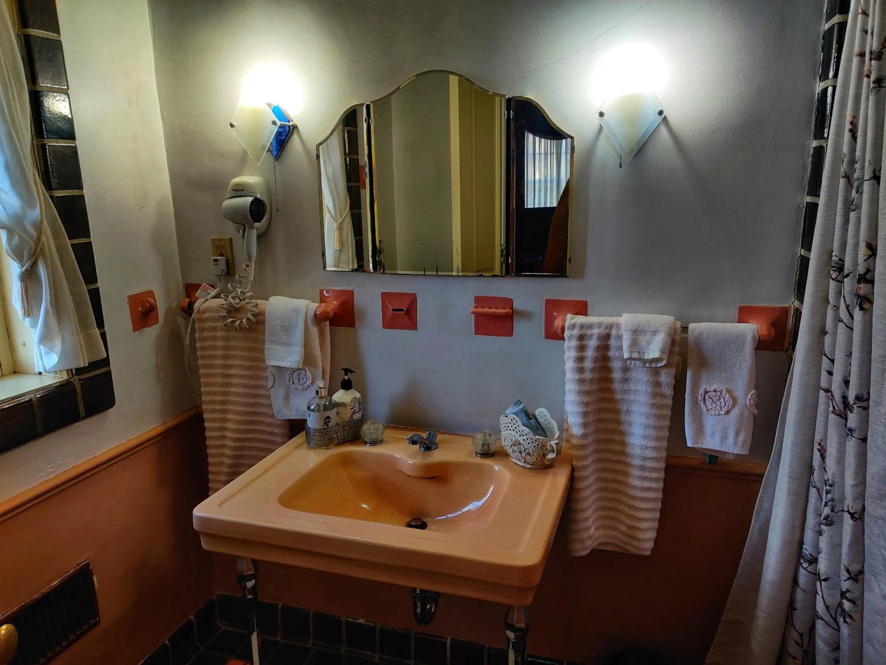 Montague Inn Bed & Breakfast