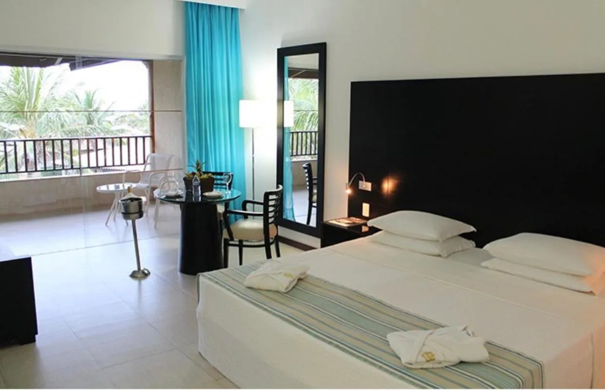 Dom Pedro Laguna Beach Resort & Golf