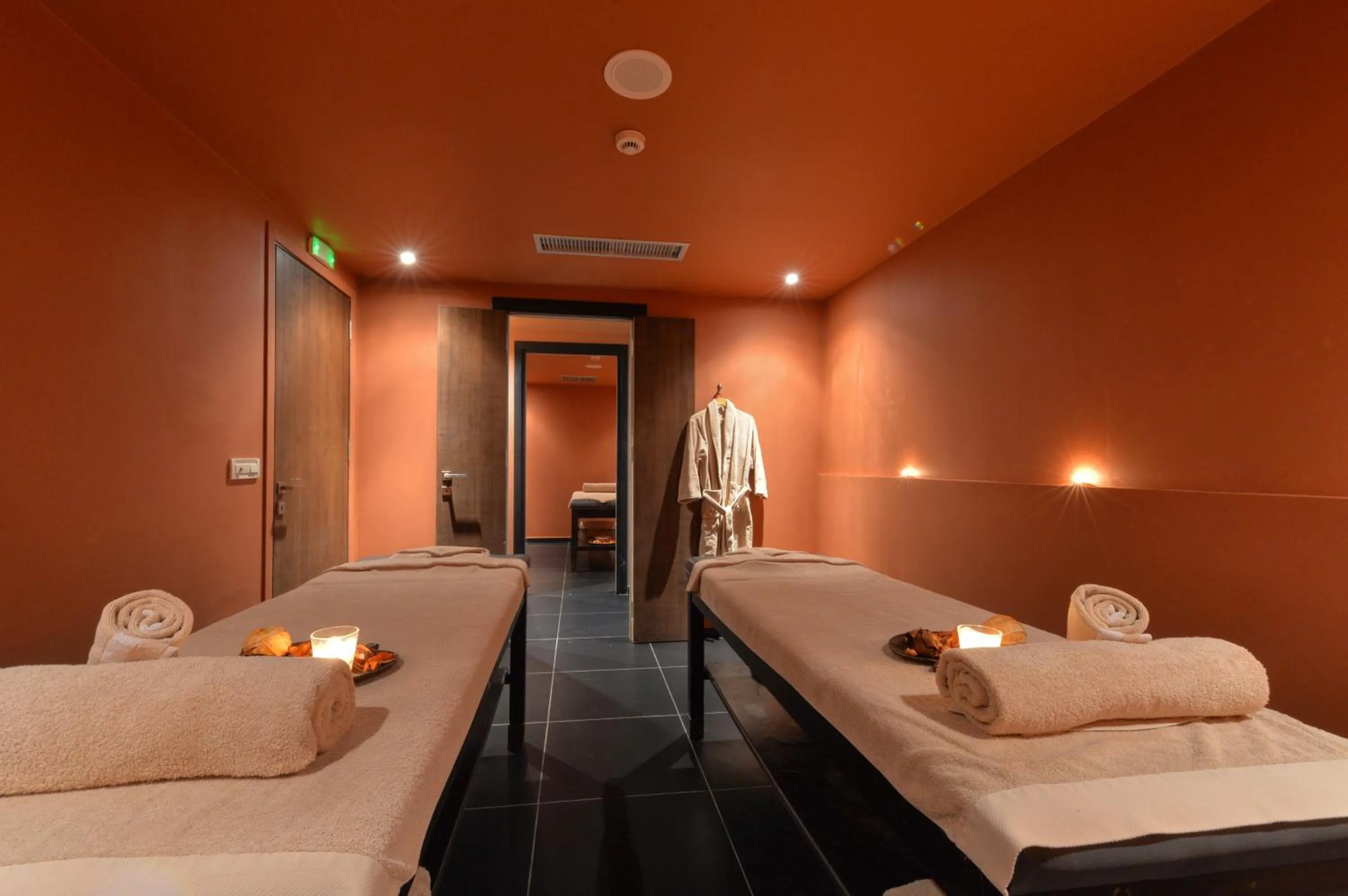 Massage, Bed in Horizon Blu Boutique Hotel