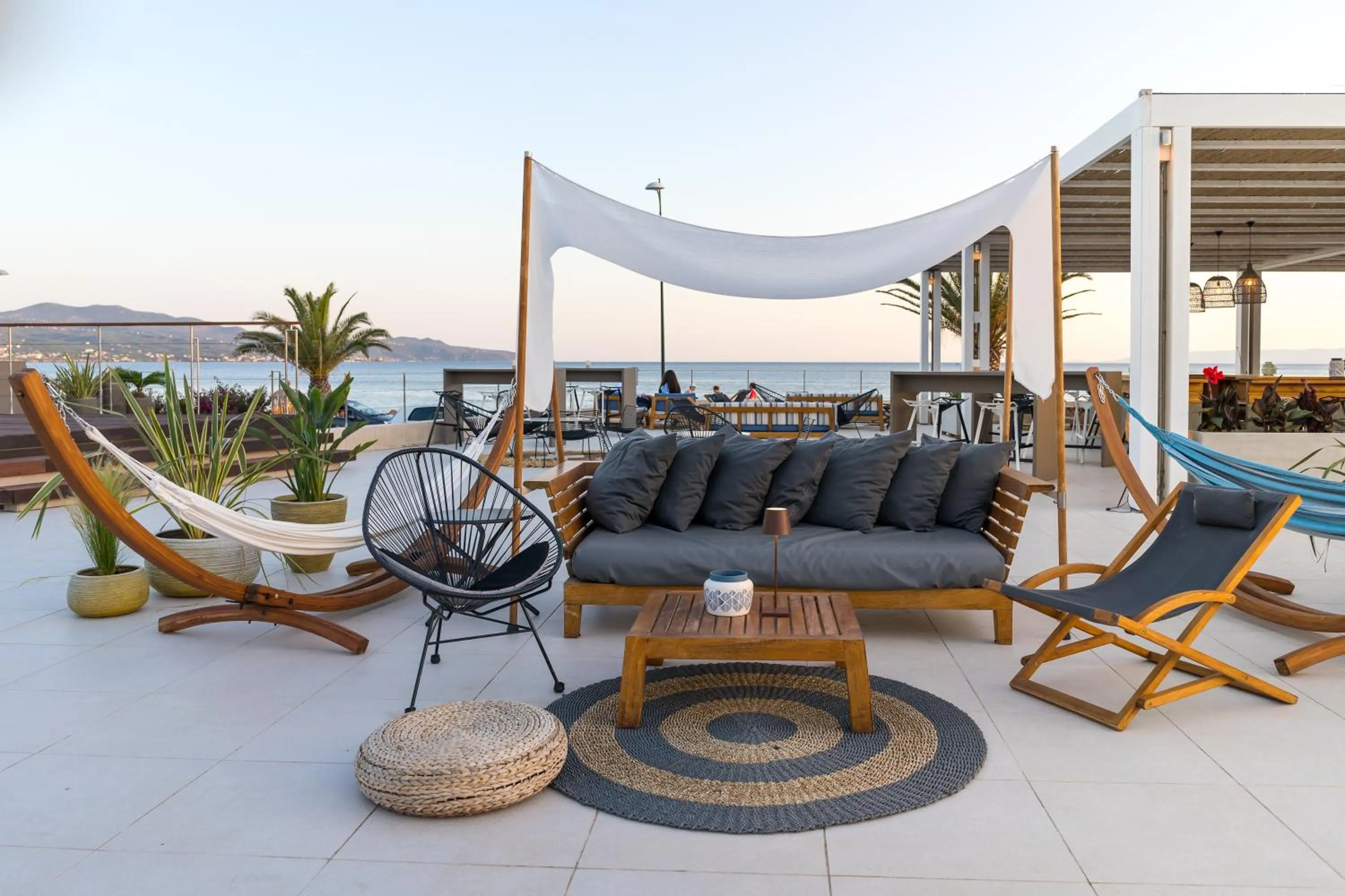 Lounge or bar in Horizon Blu Boutique Hotel