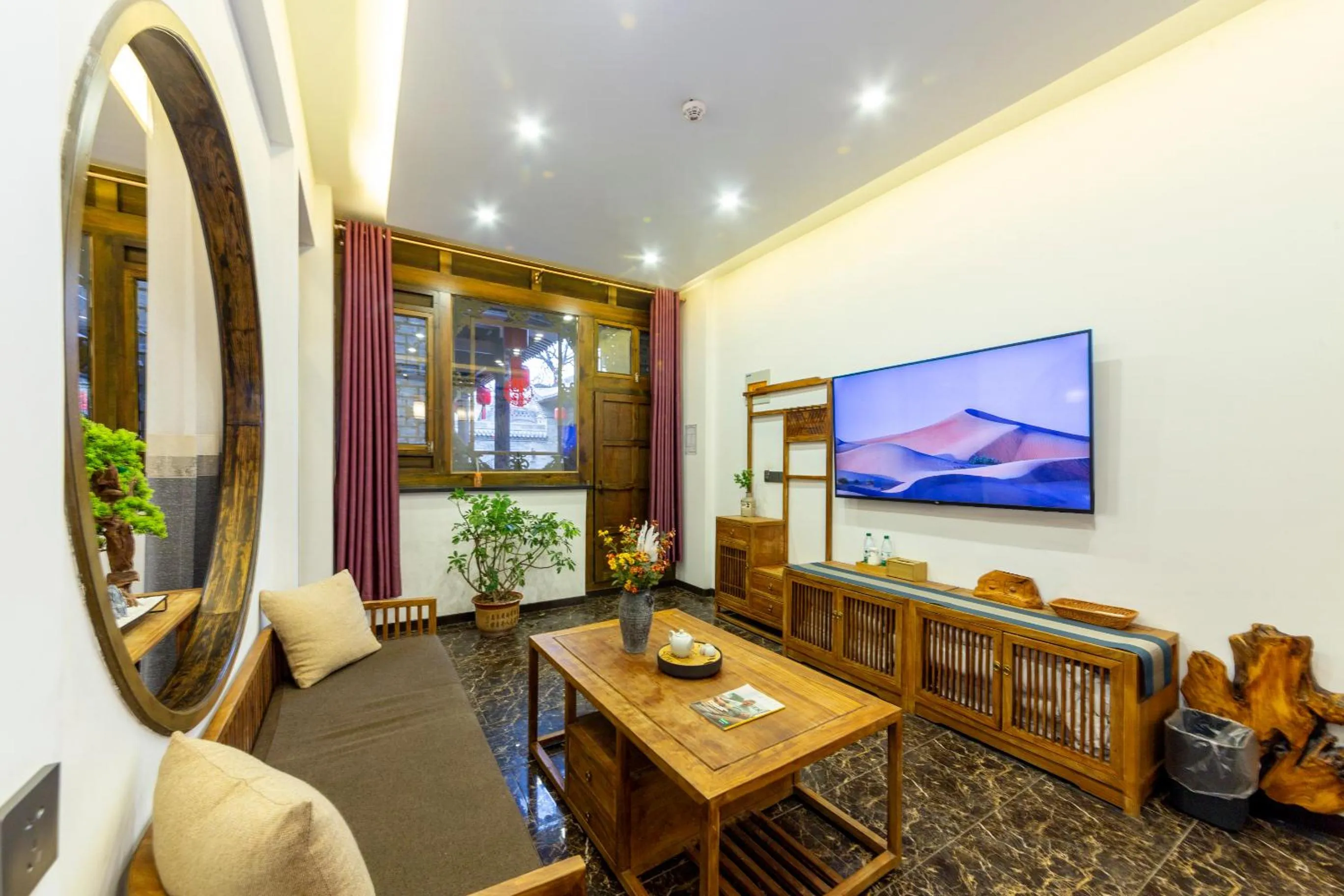 Seating area in Pingyao Harmony Hotel