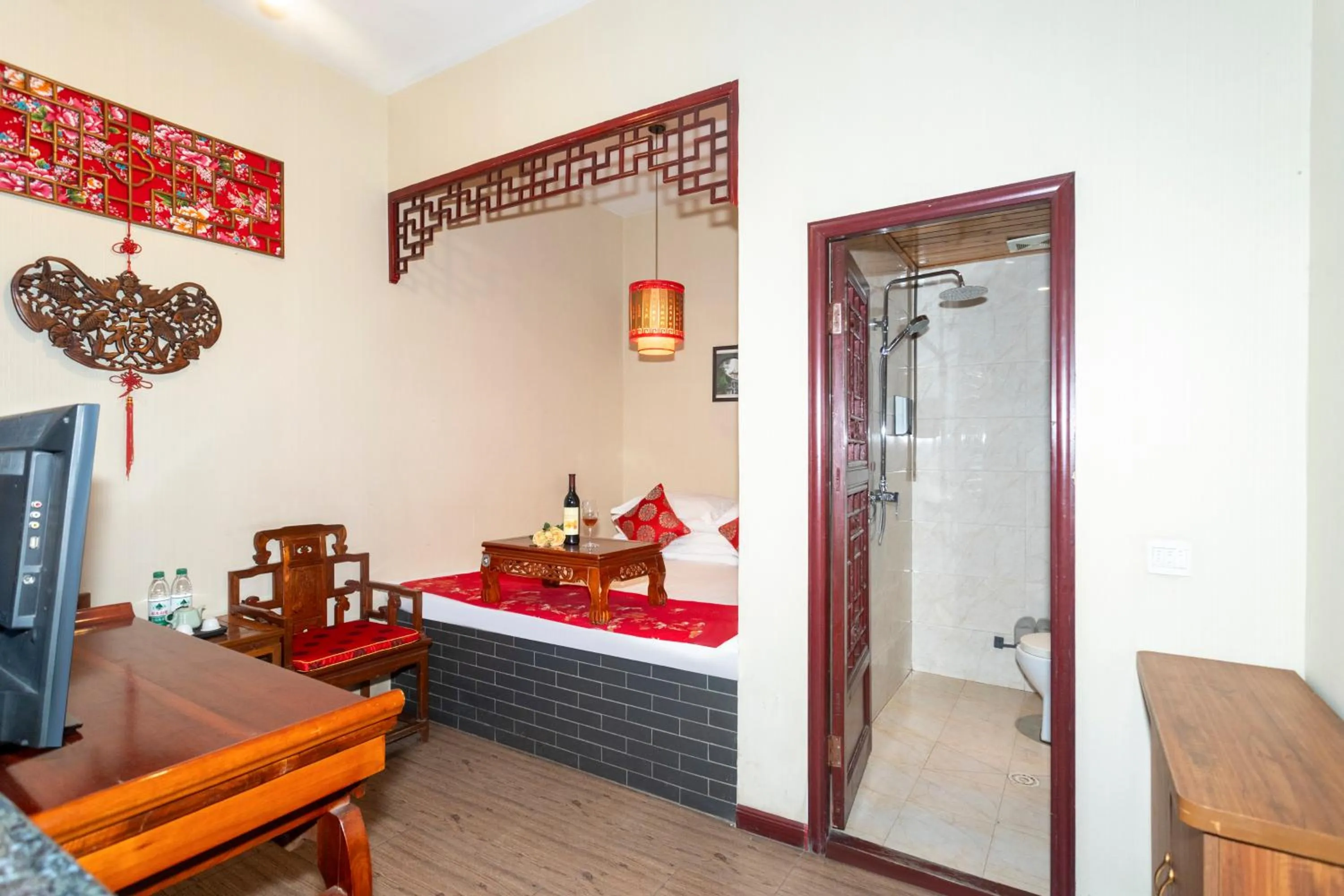 Bedroom in Pingyao Harmony Hotel