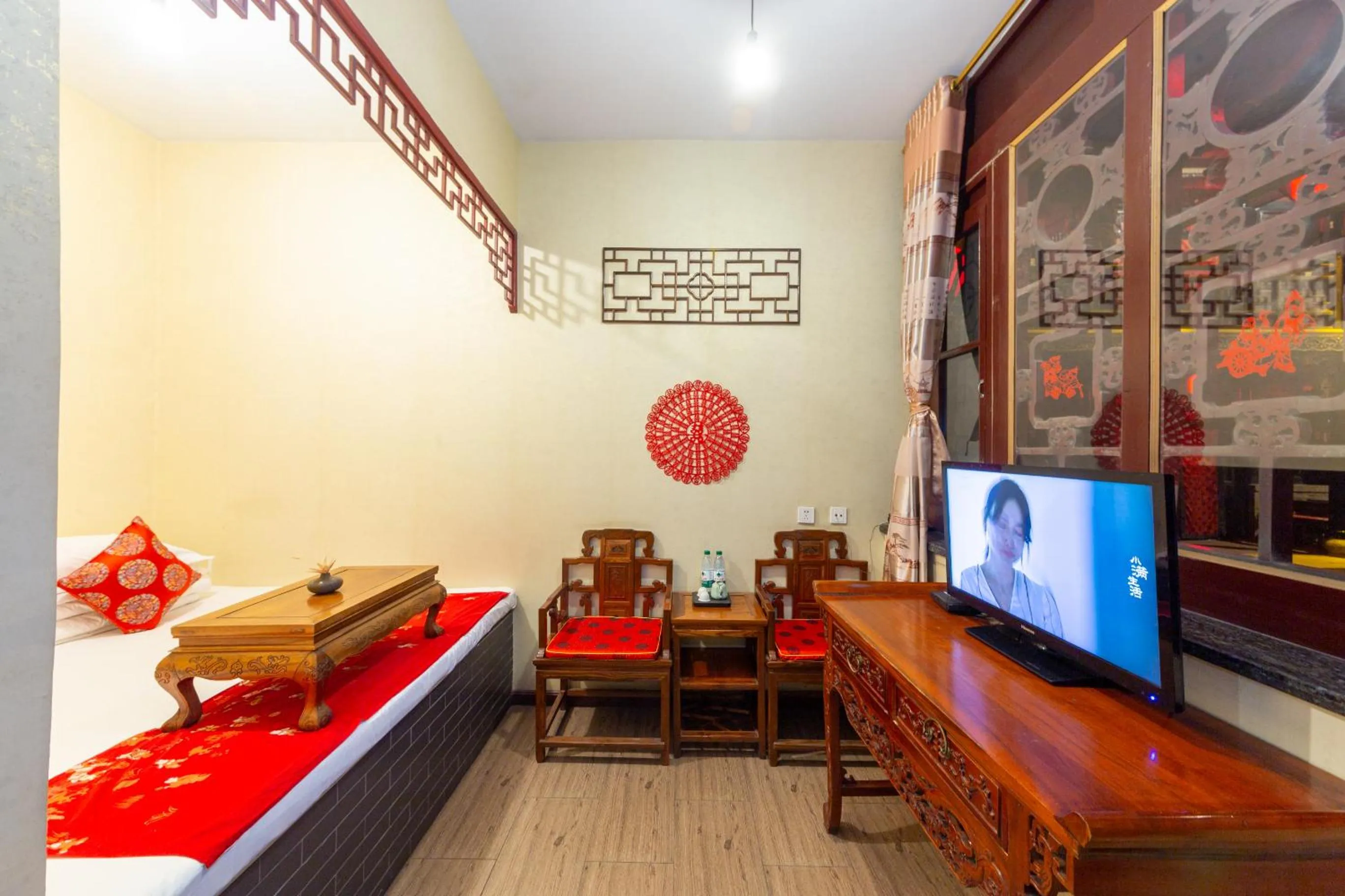 Photo of the whole room in Pingyao Harmony Hotel