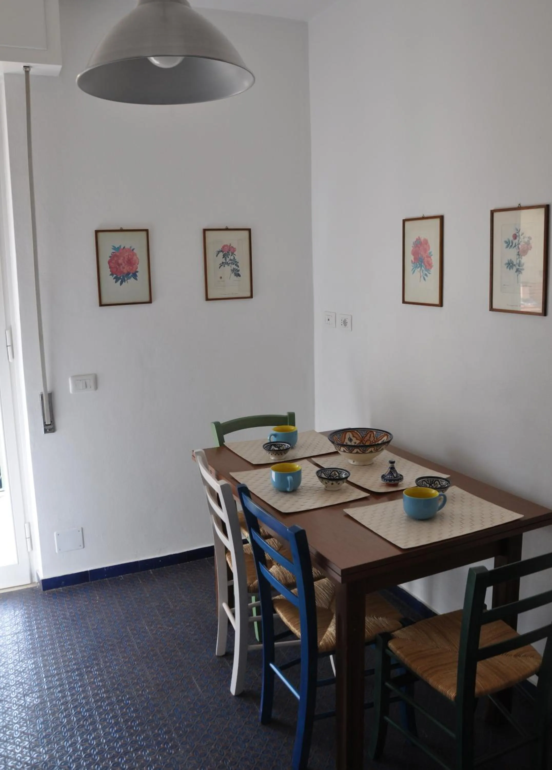 Kitchen or kitchenette in Olivia