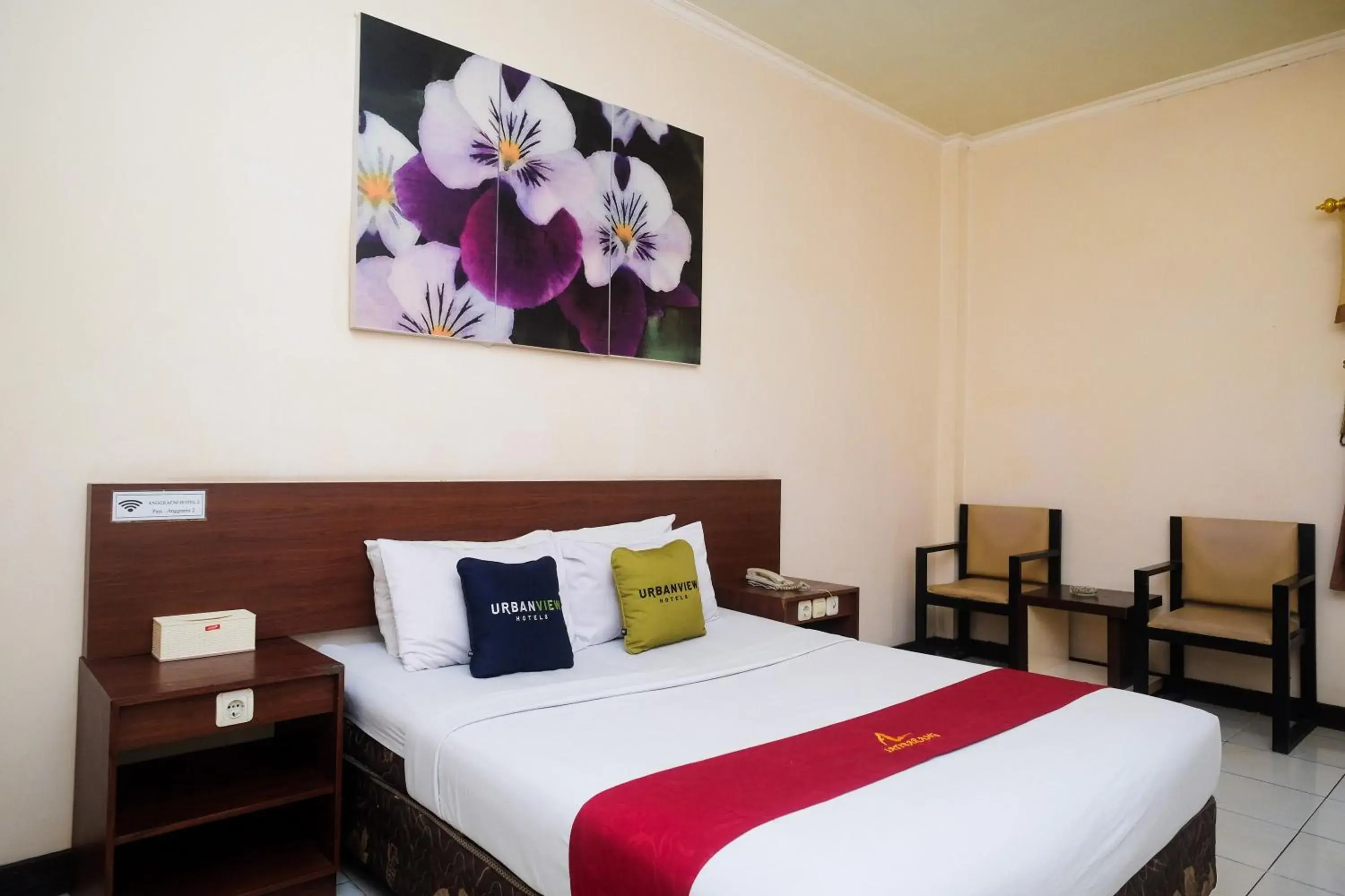 Bed in Urbanview Hotel Anggraeni Jatibarang Bed in Urbanview Hotel Anggraeni Jatibarang