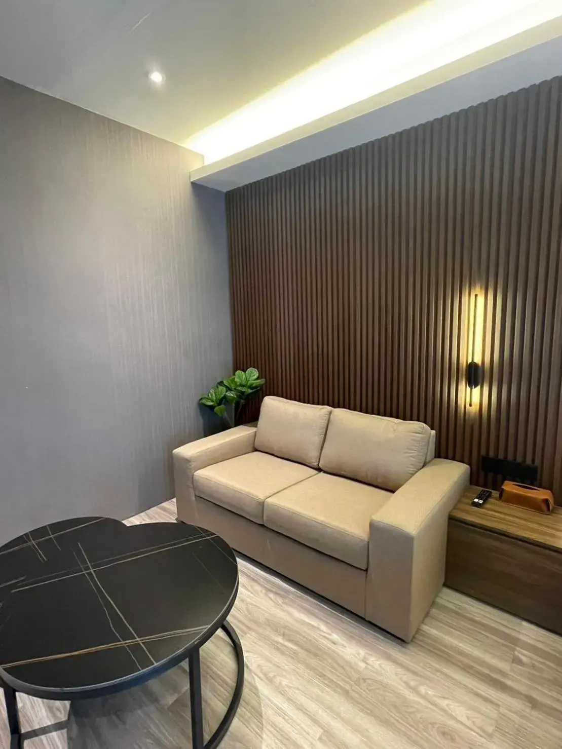 The Bed's 304 The Bed's 304