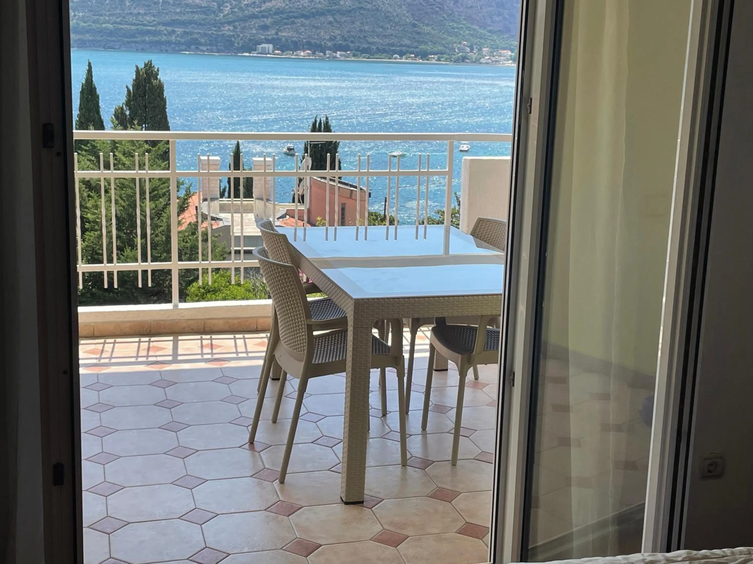 Apartment Topla