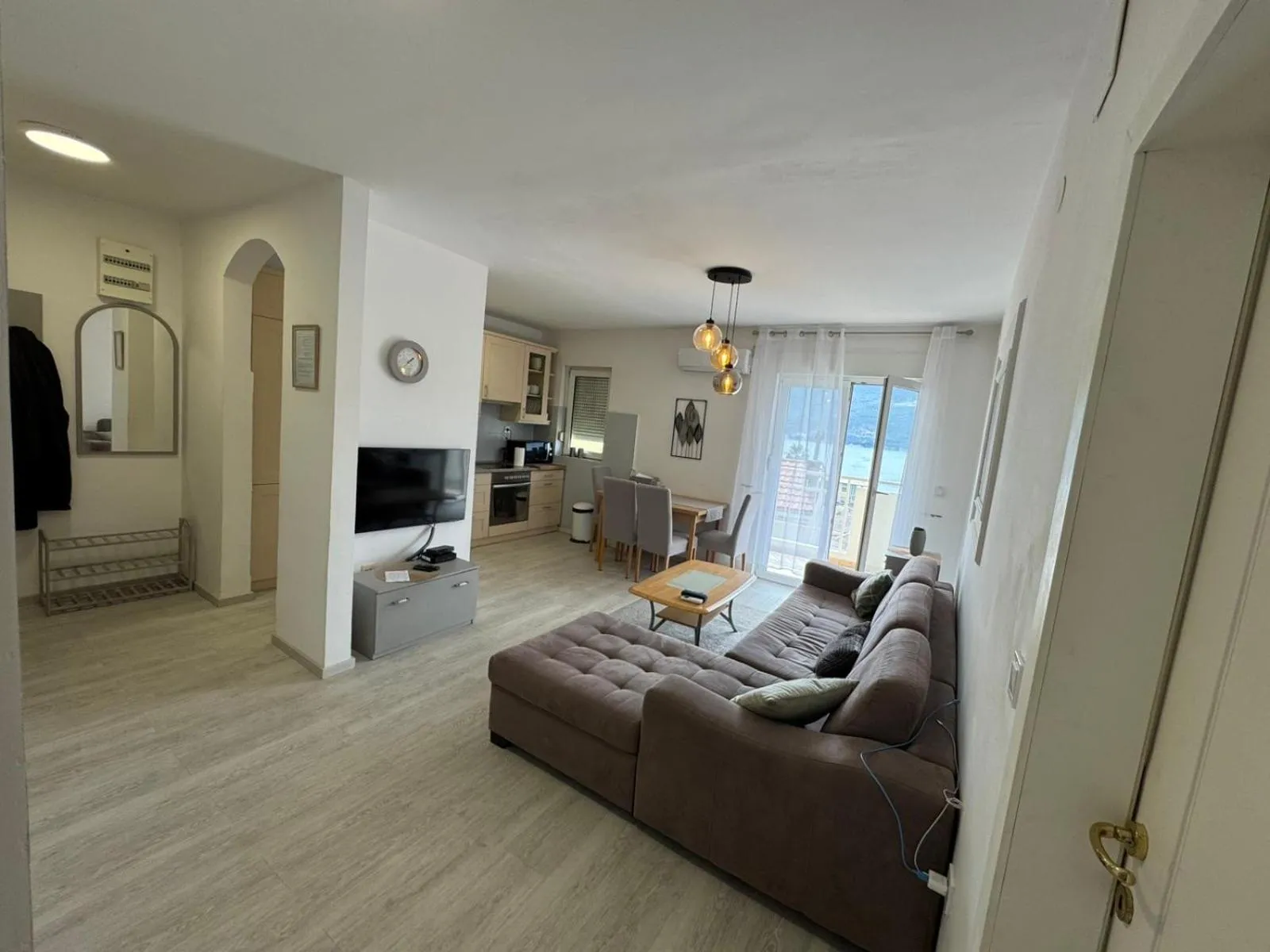Apartment Topla