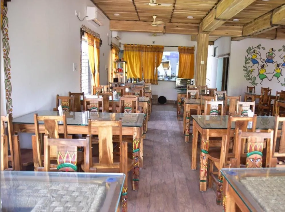 Restaurant/places to eat in Khoai Village Resort